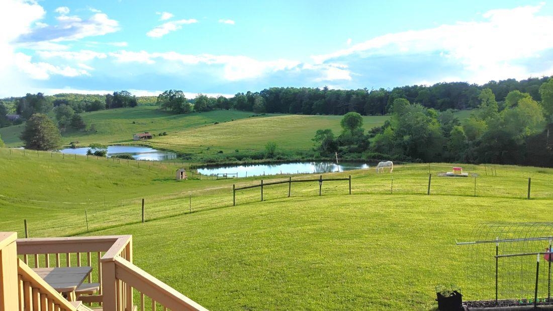 446 Good Neighbors Road NE Check VA 24072