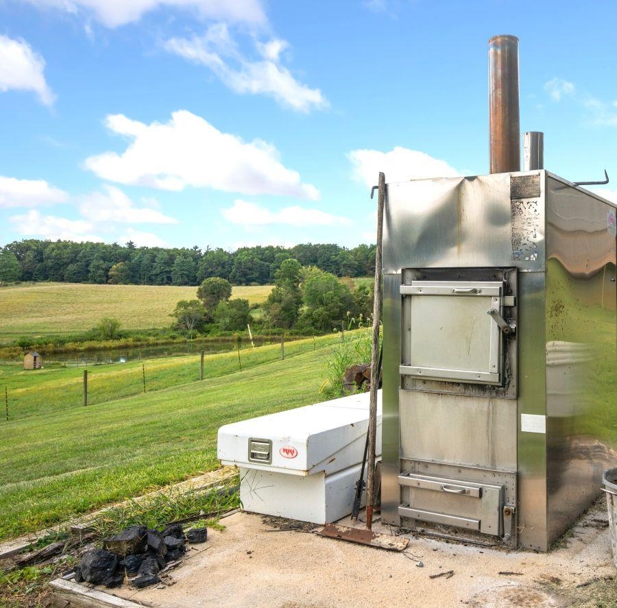 446 Good Neighbors Road NE Check VA 24072