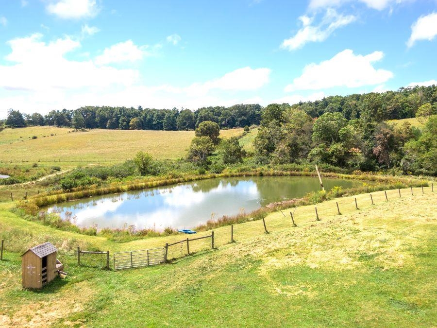 446 Good Neighbors Road NE Check VA 24072