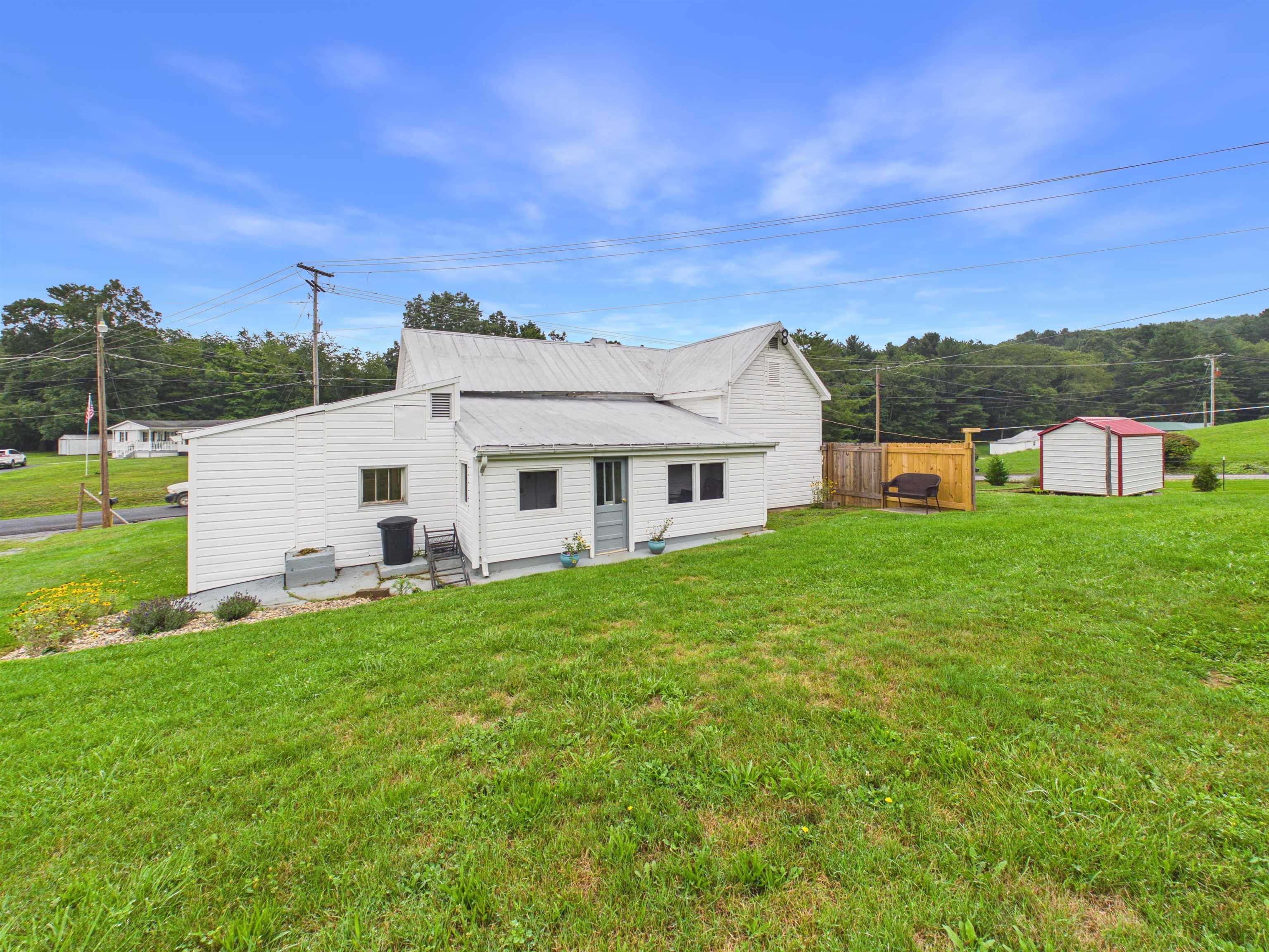 633 Lots Gap Road Max Meadows VA 24360