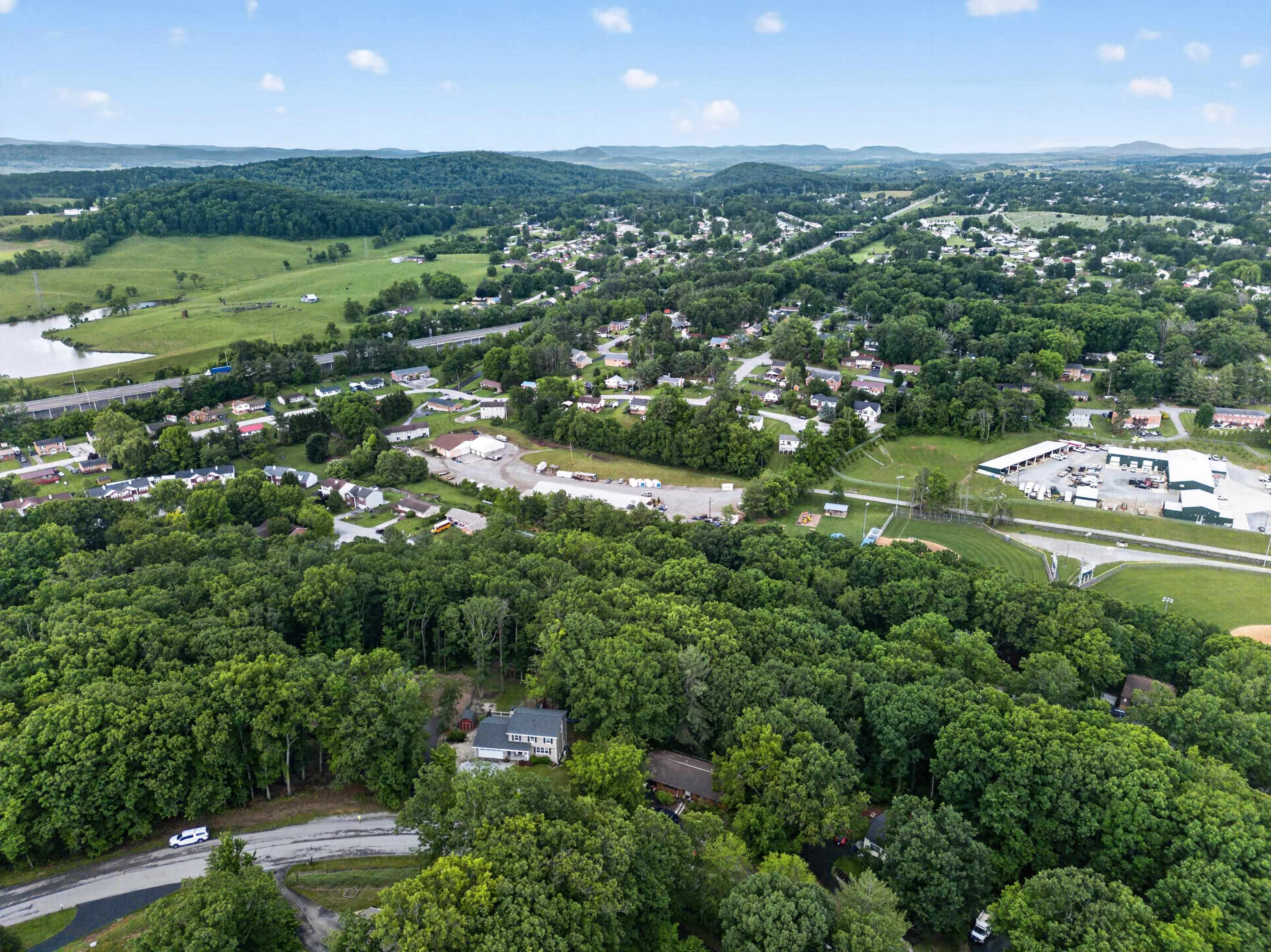 435 Tomahawk Drive Christiansburg VA 24073