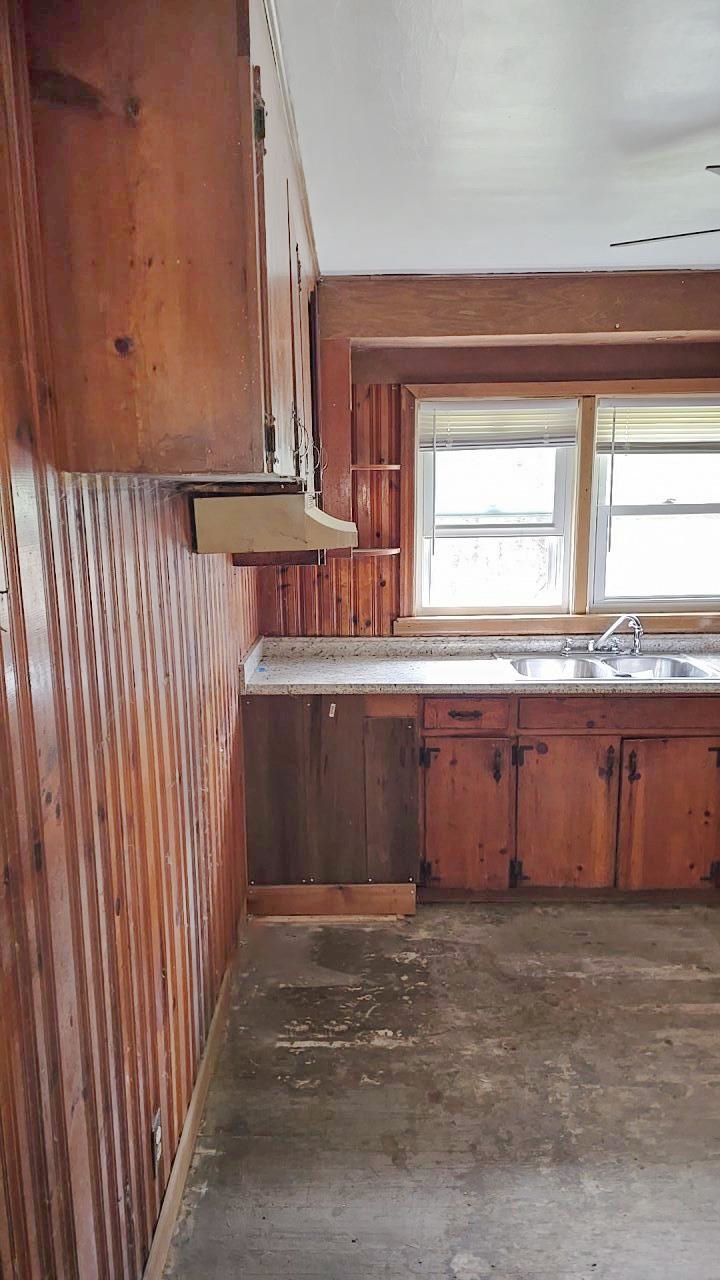 2647 Teas Road Sugar Grove VA 24375