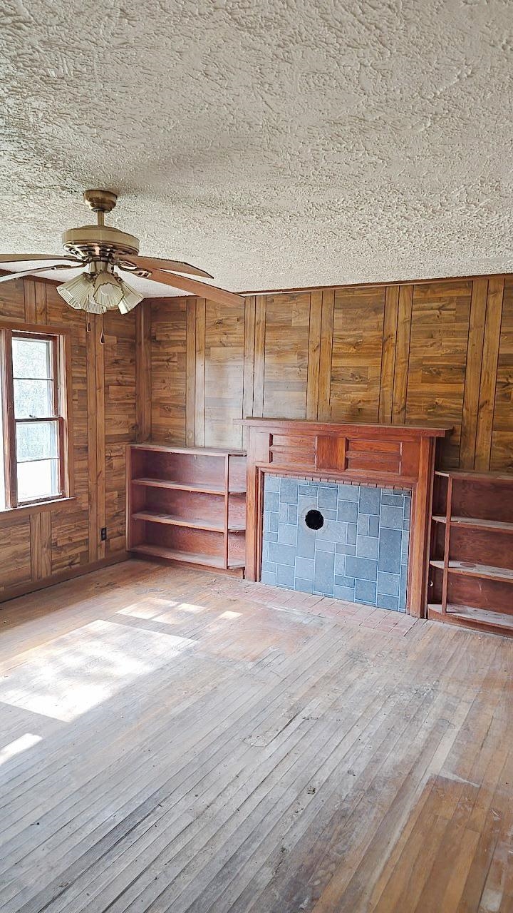 2647 Teas Road Sugar Grove VA 24375