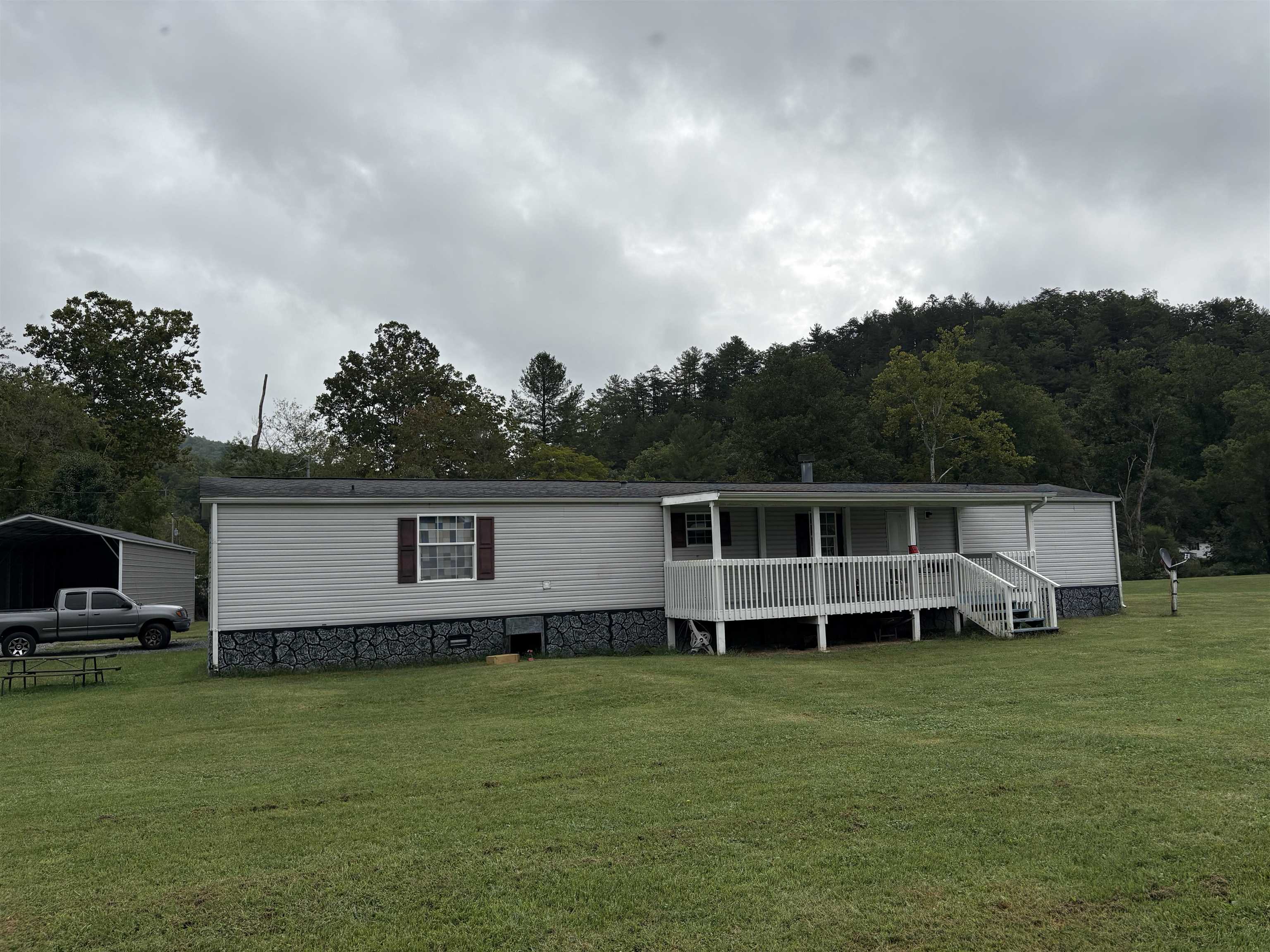 4330 Little Creek Road Dublin VA 24084