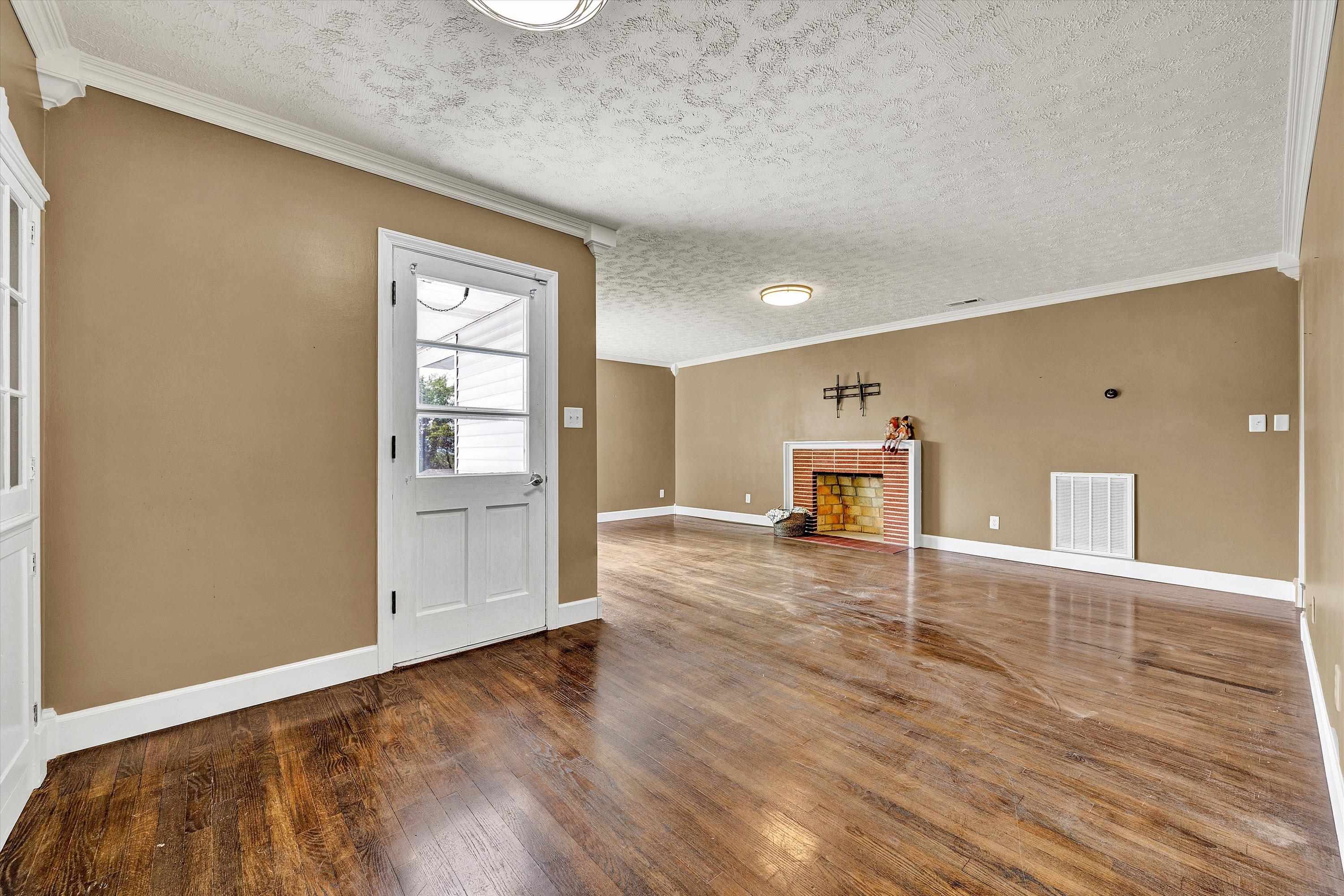 185 Dogwood Drive Wytheville VA 24382