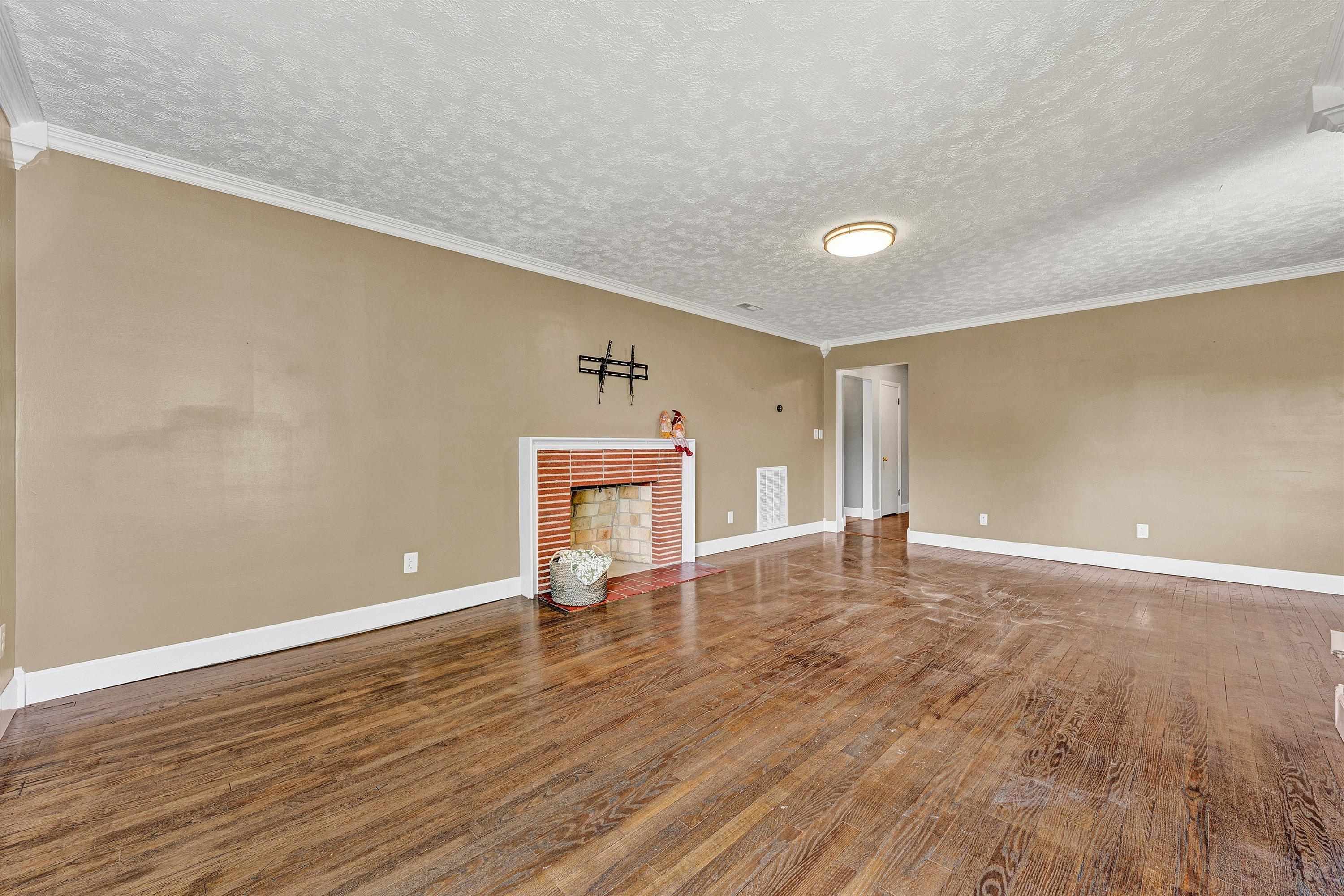 185 Dogwood Drive Wytheville VA 24382