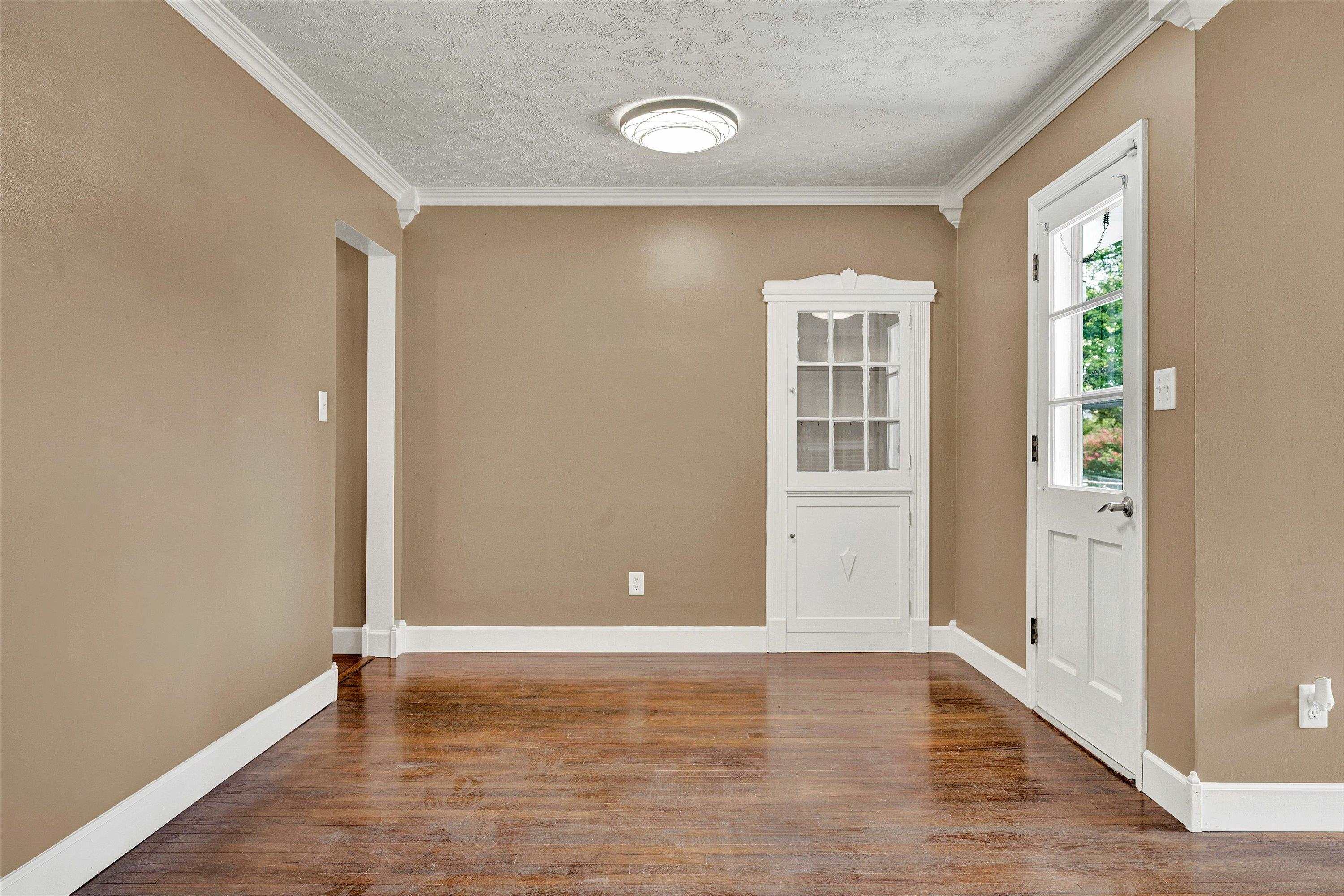 185 Dogwood Drive Wytheville VA 24382