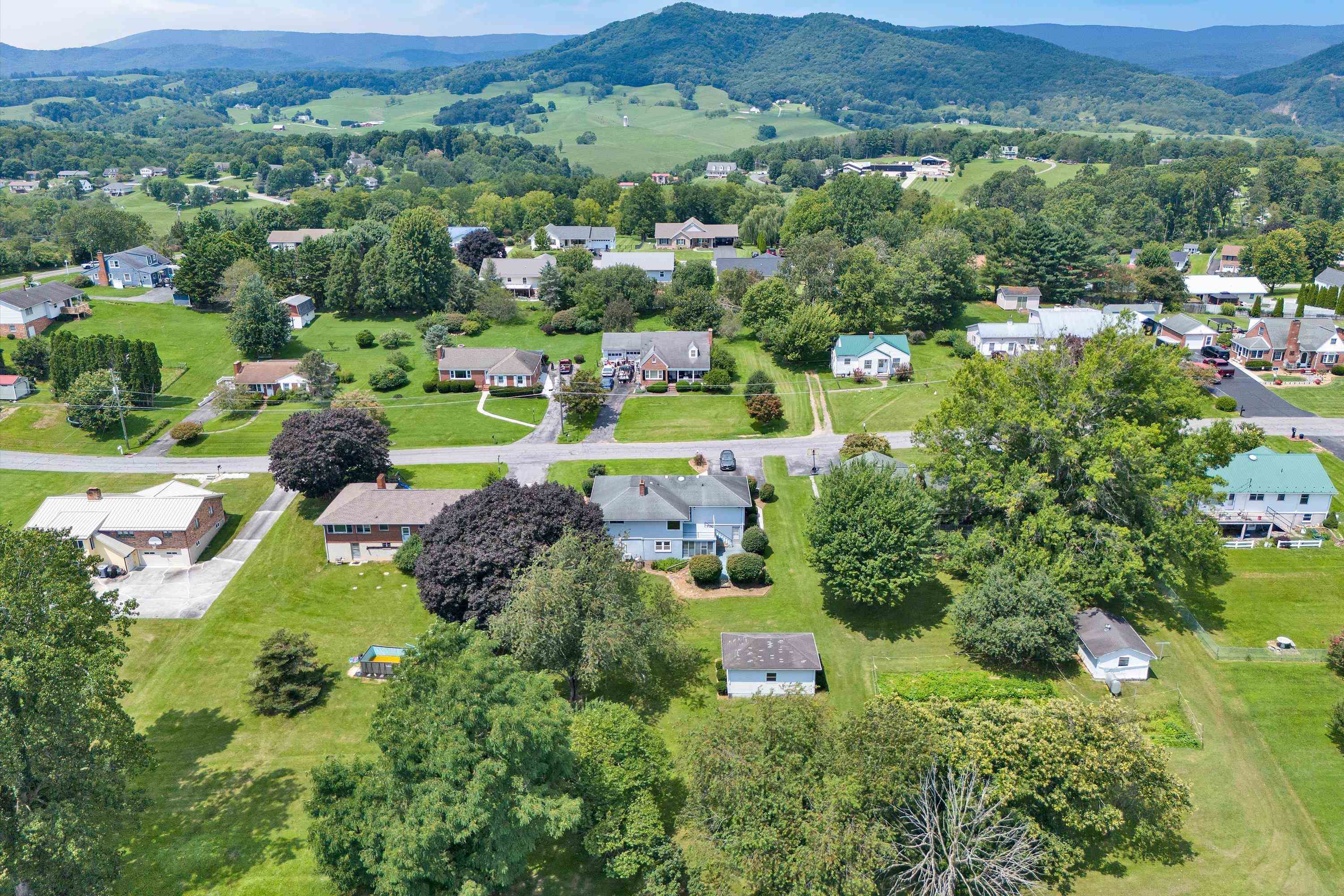 185 Dogwood Drive Wytheville VA 24382