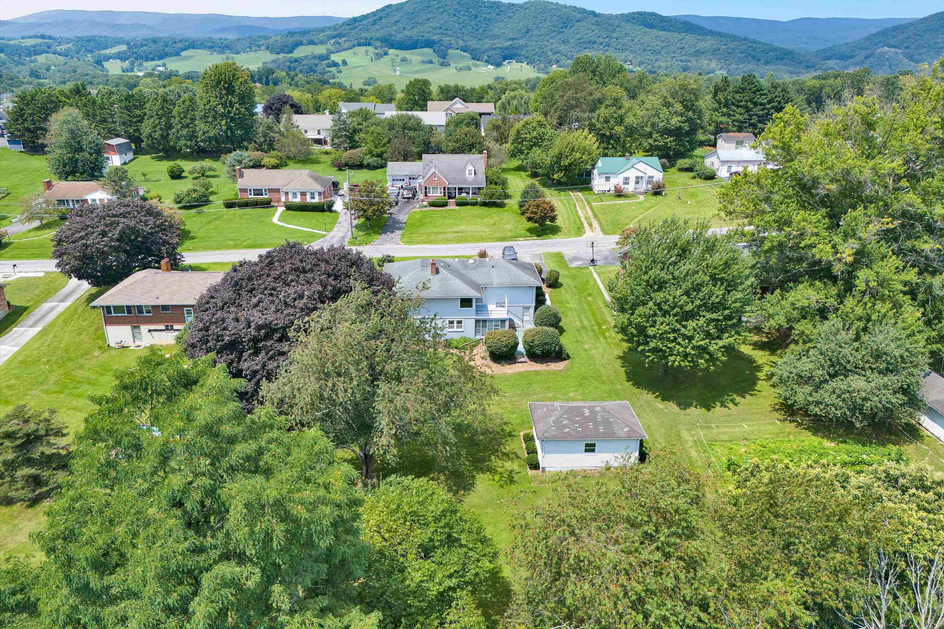 185 Dogwood Drive Wytheville VA 24382