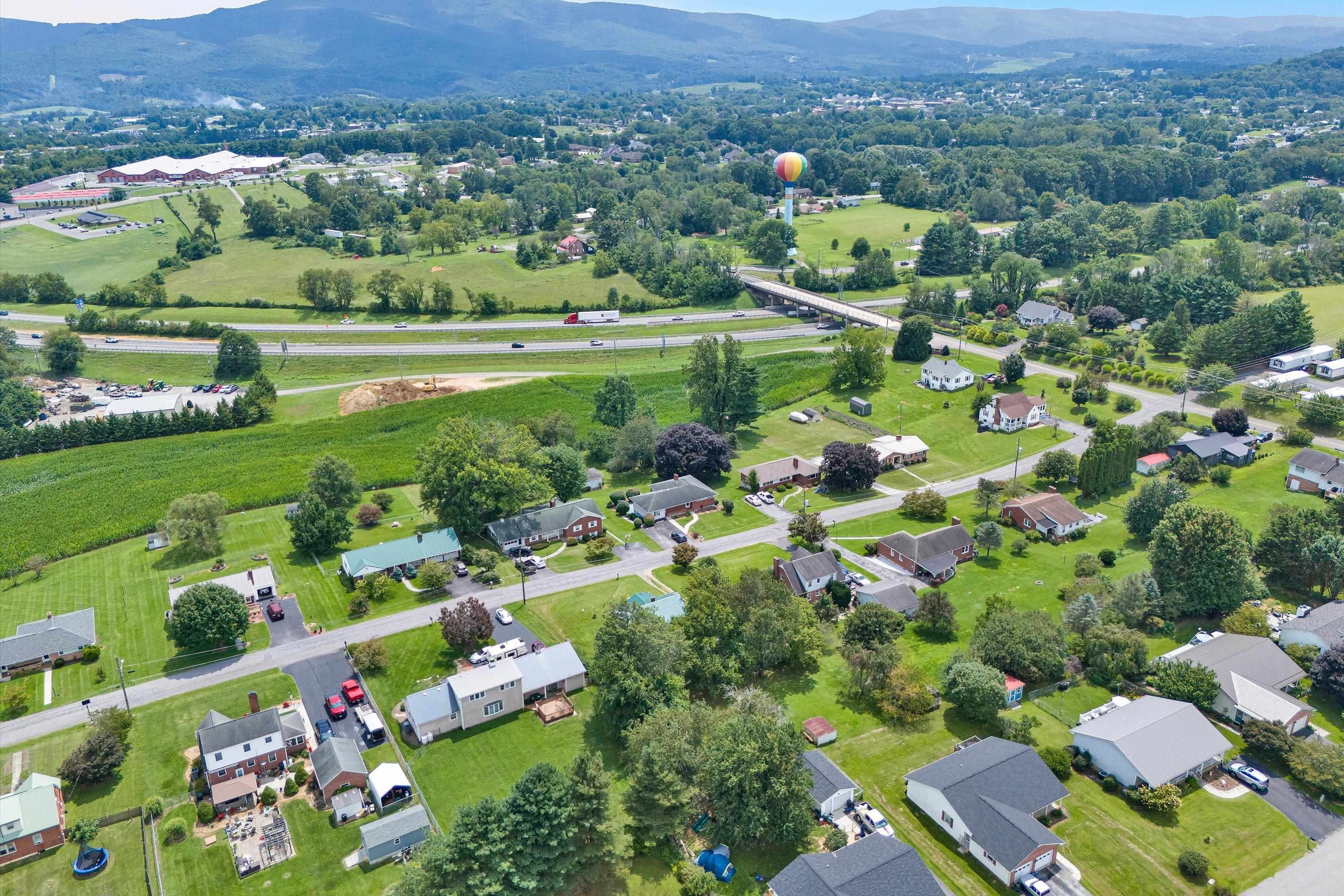 185 Dogwood Drive Wytheville VA 24382