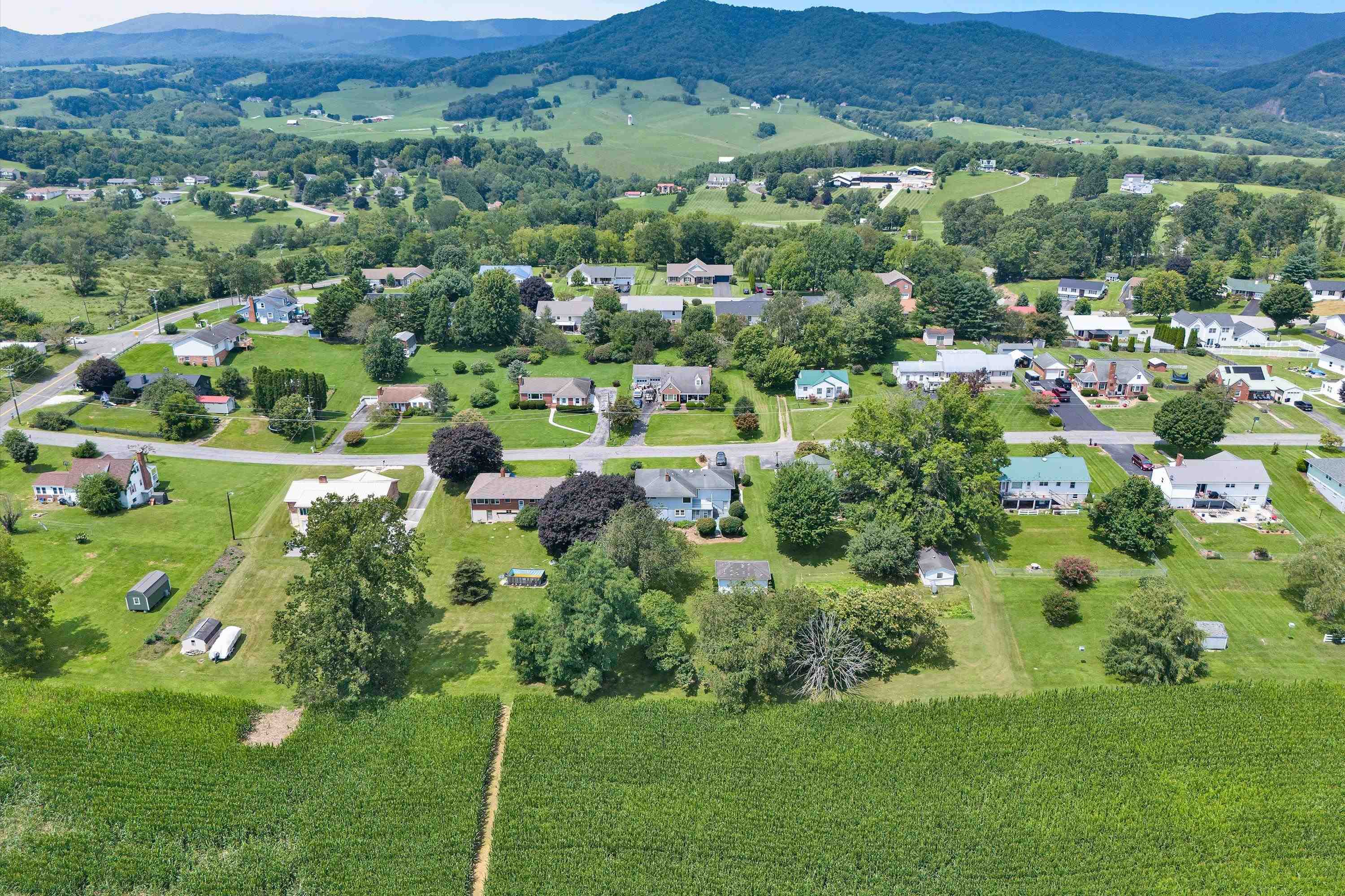 185 Dogwood Drive Wytheville VA 24382