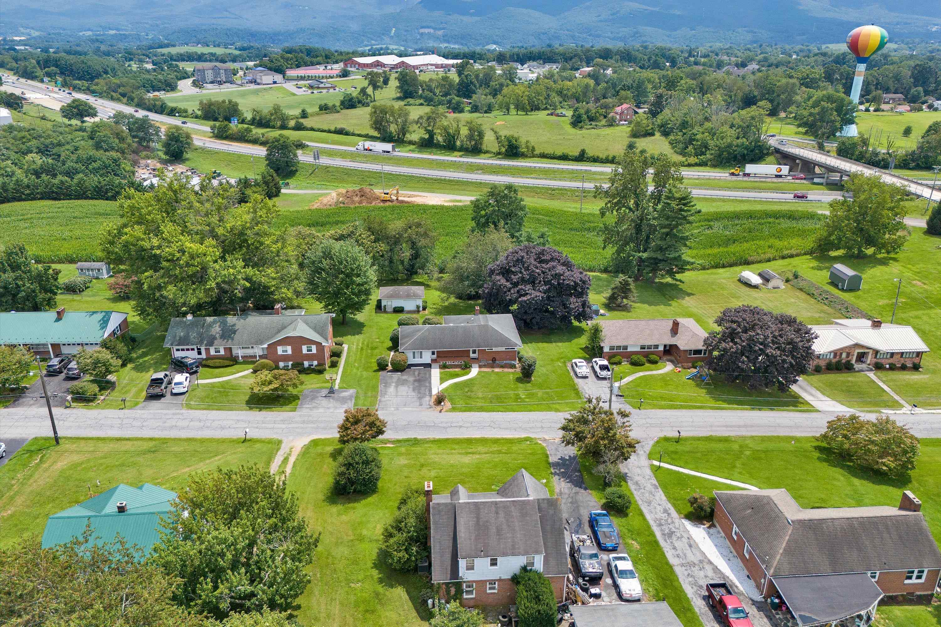 185 Dogwood Drive Wytheville VA 24382