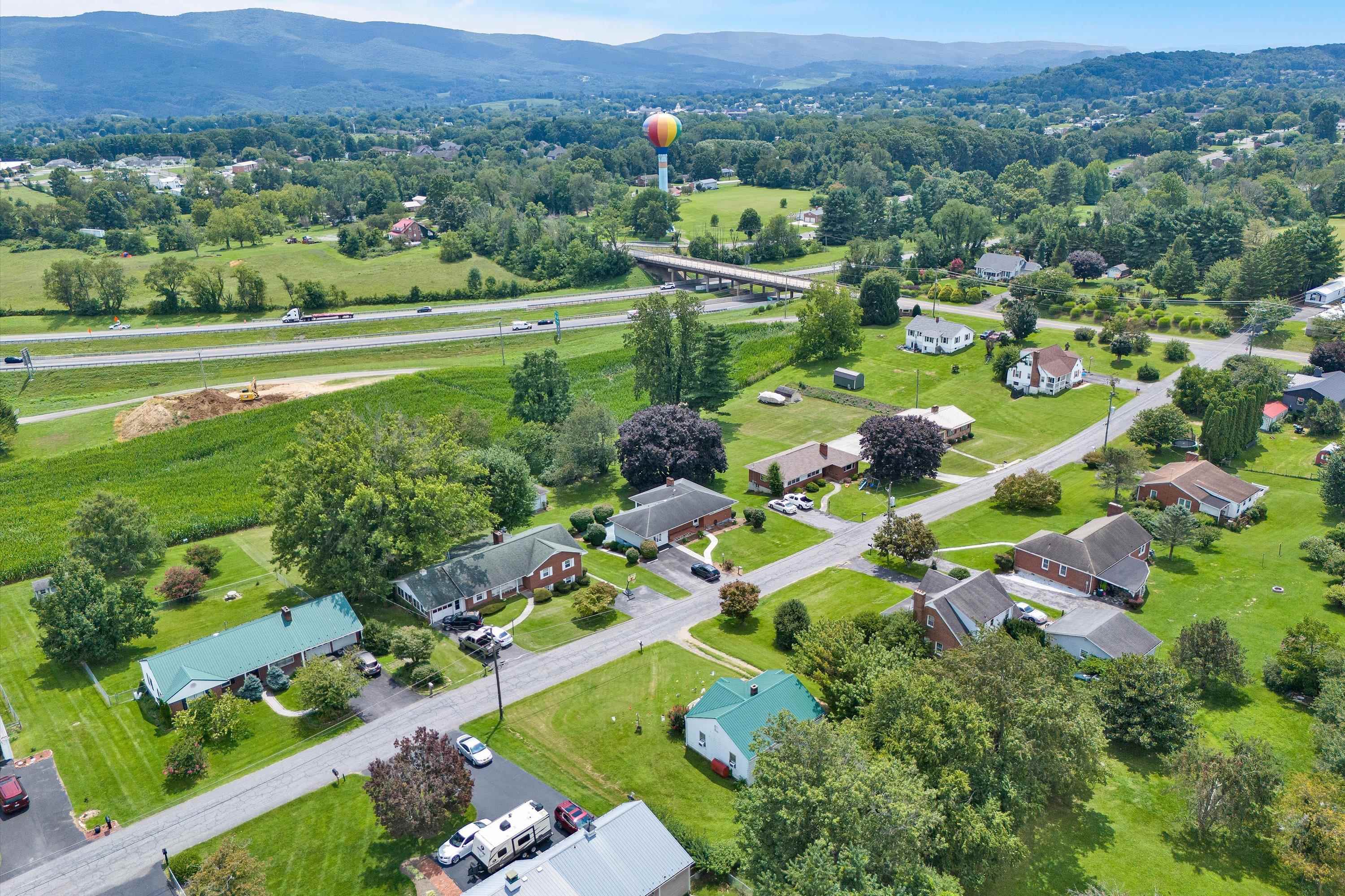 185 Dogwood Drive Wytheville VA 24382