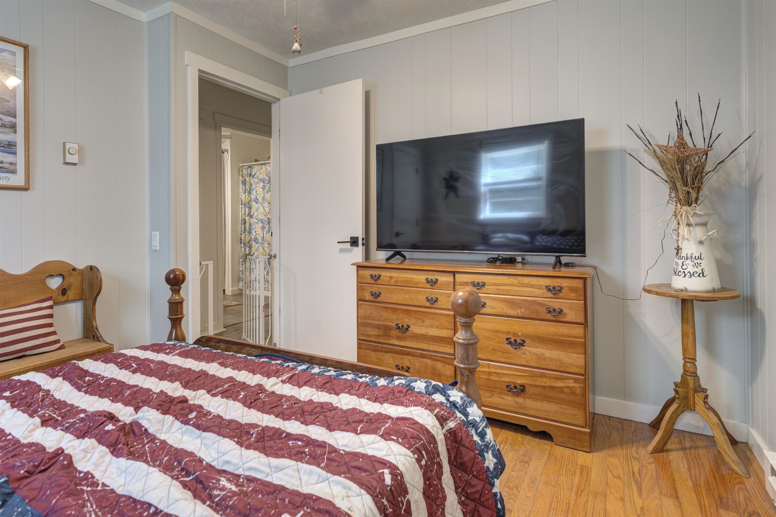 4800 Indian Valley Road NW Willis VA 24380