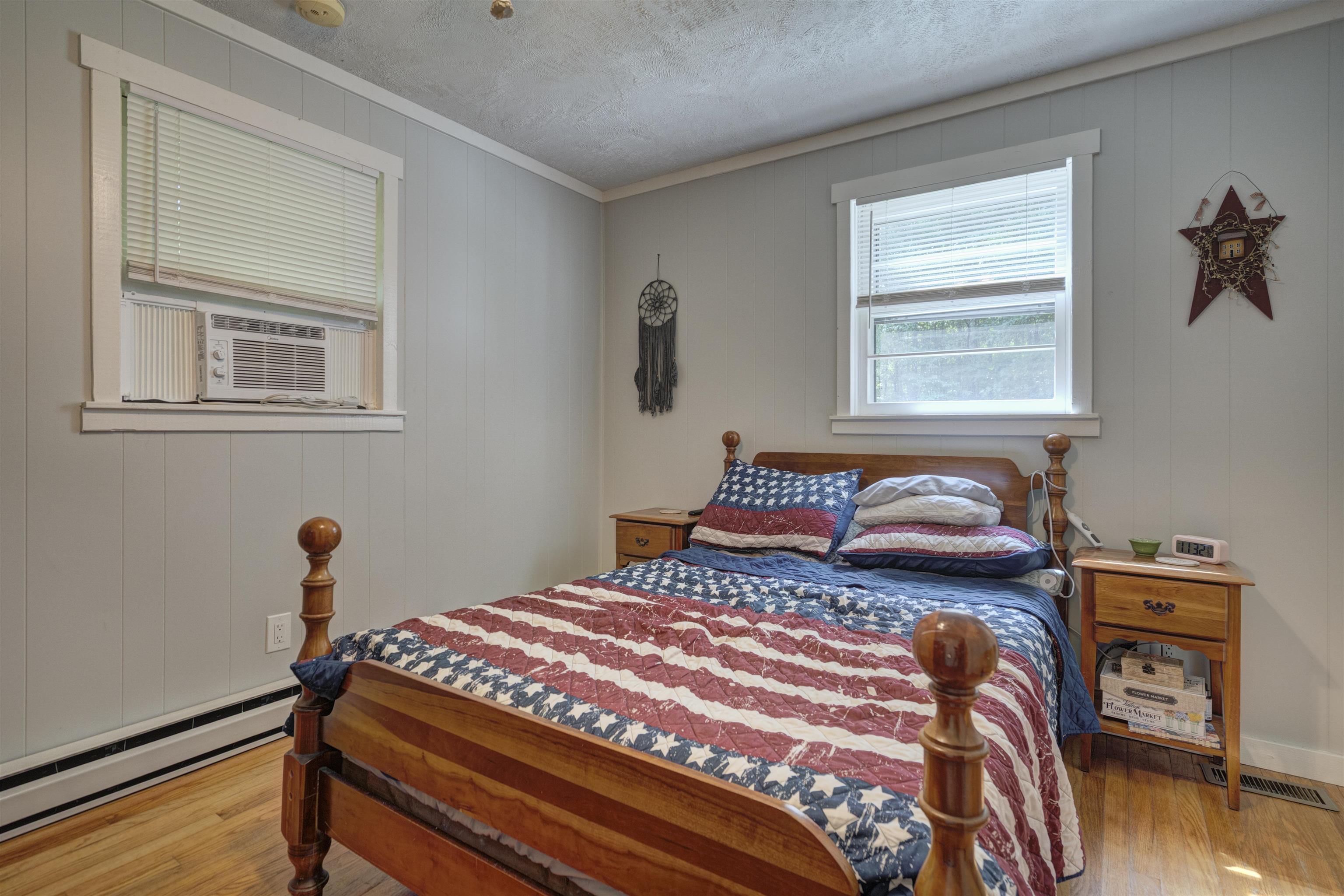 4800 Indian Valley Road NW Willis VA 24380