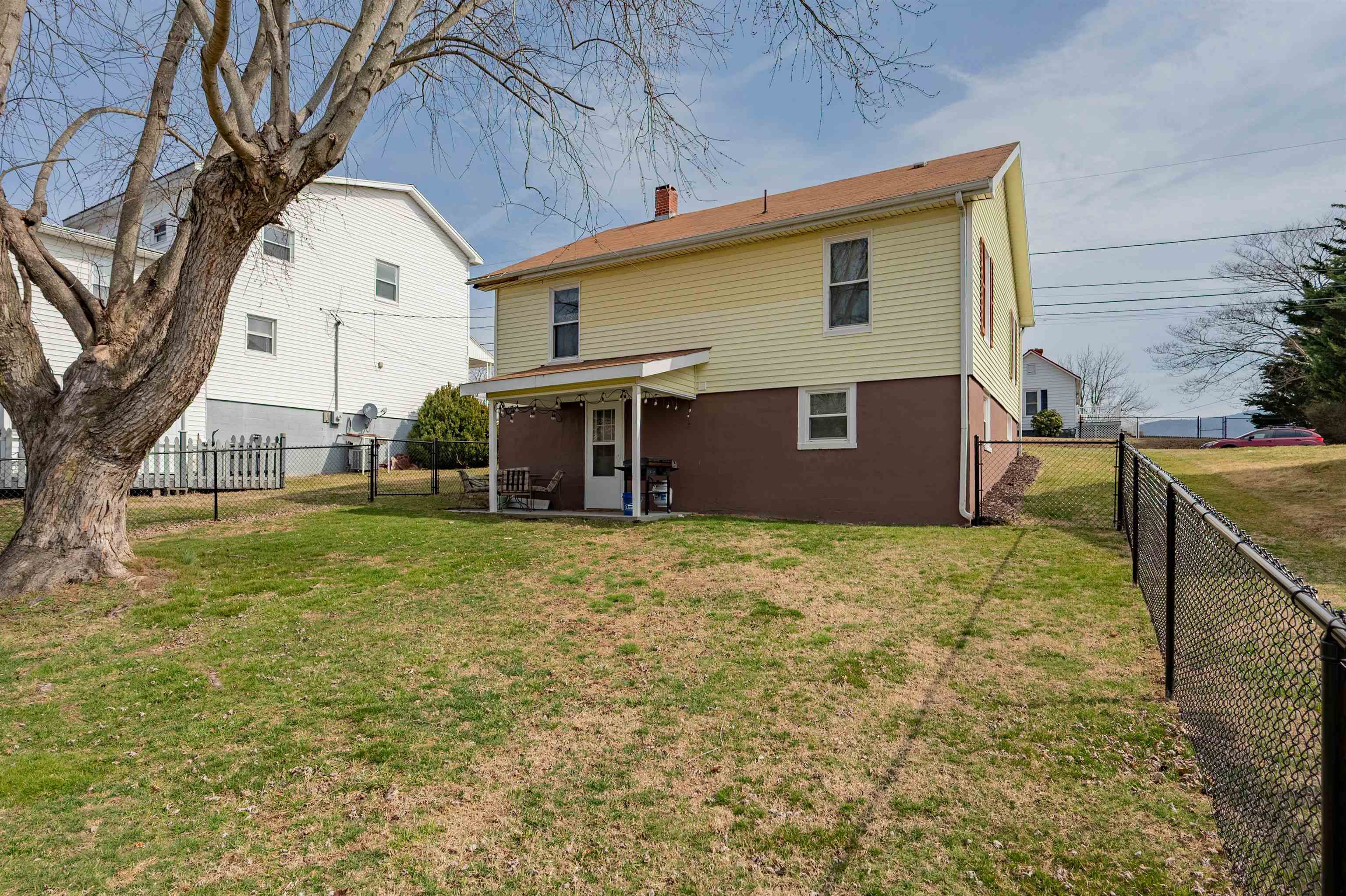 770 W Washington Street Wytheville VA 24382