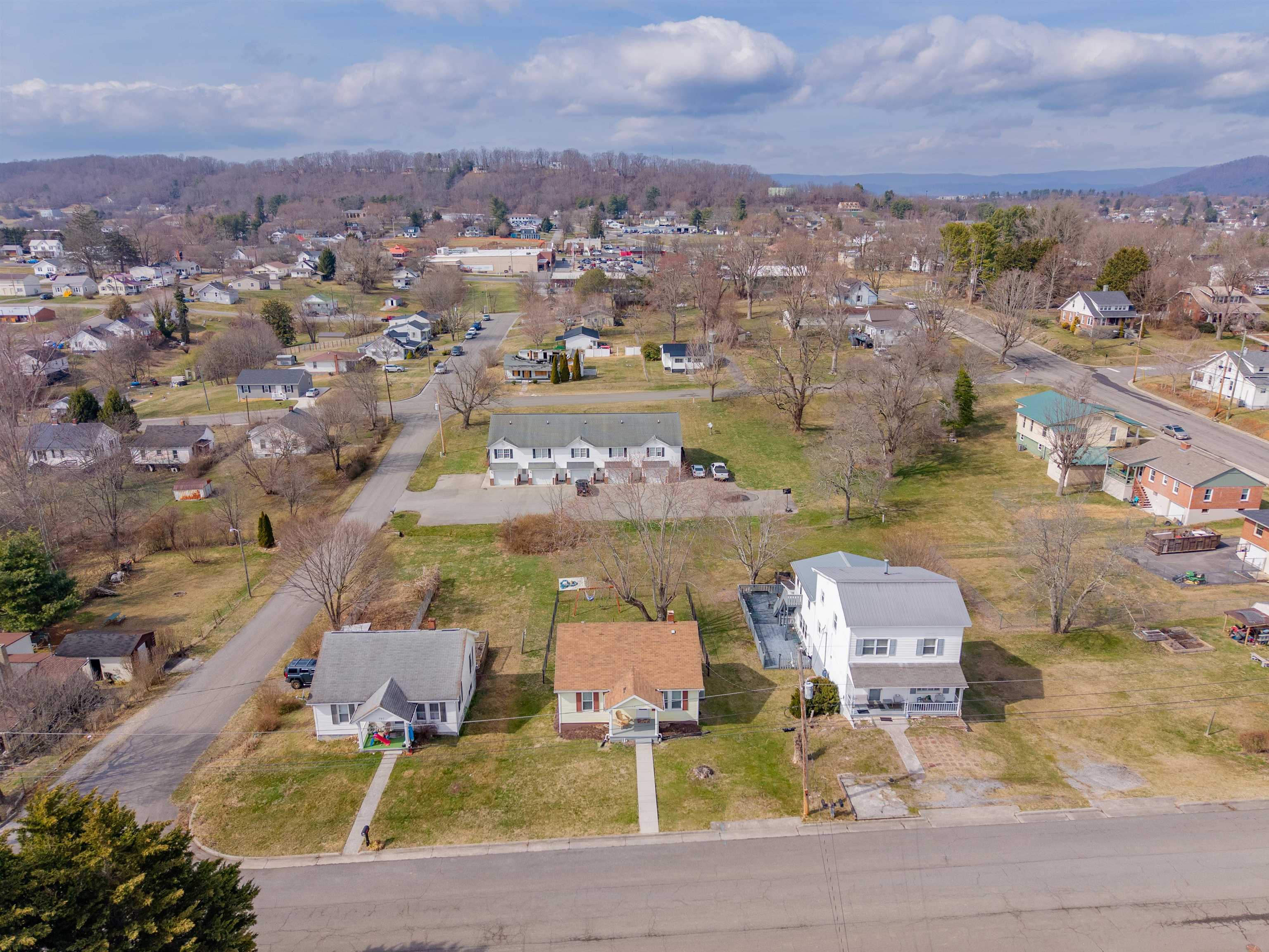 770 W Washington Street Wytheville VA 24382