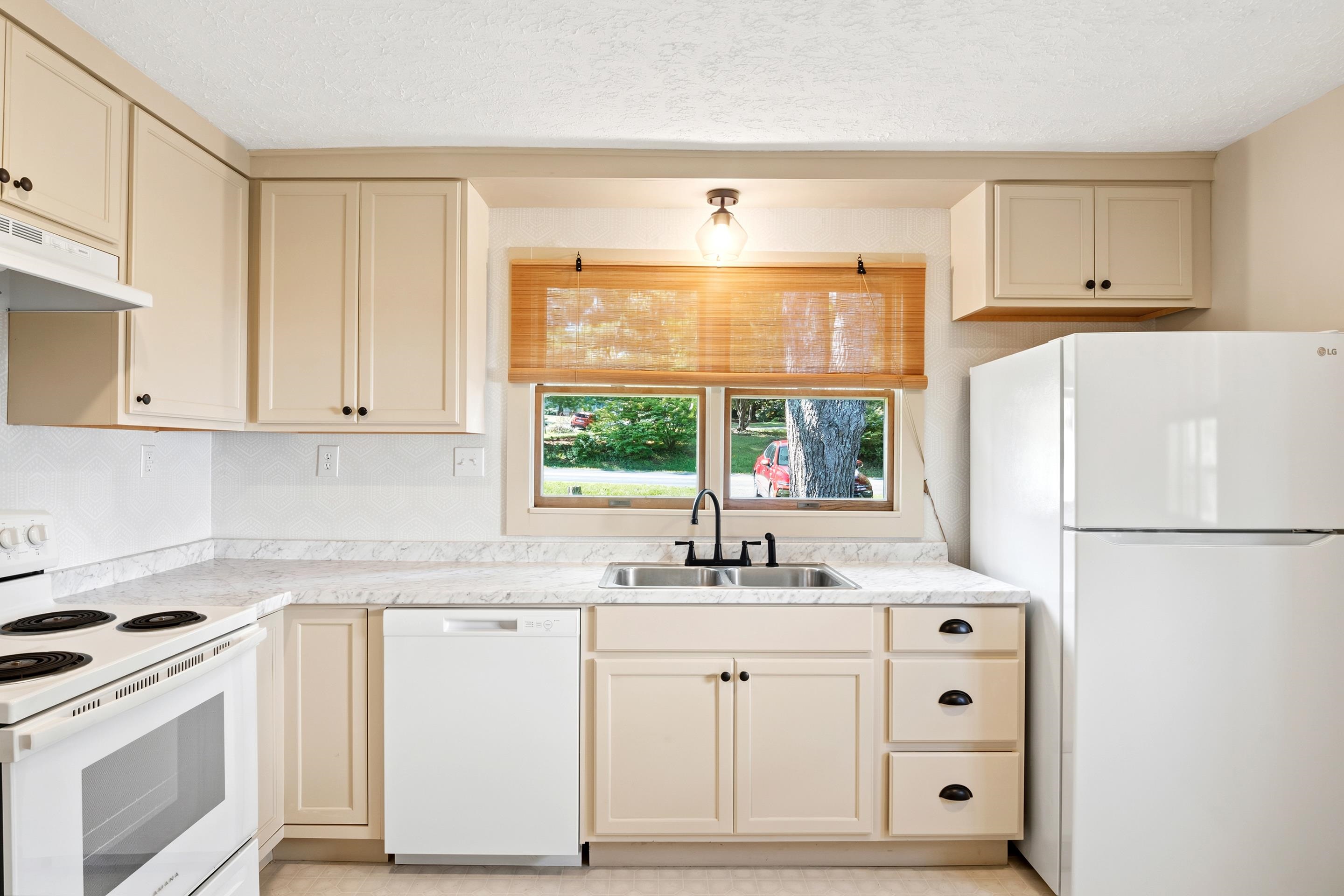 1420 Bishop Road Blacksburg VA 24060