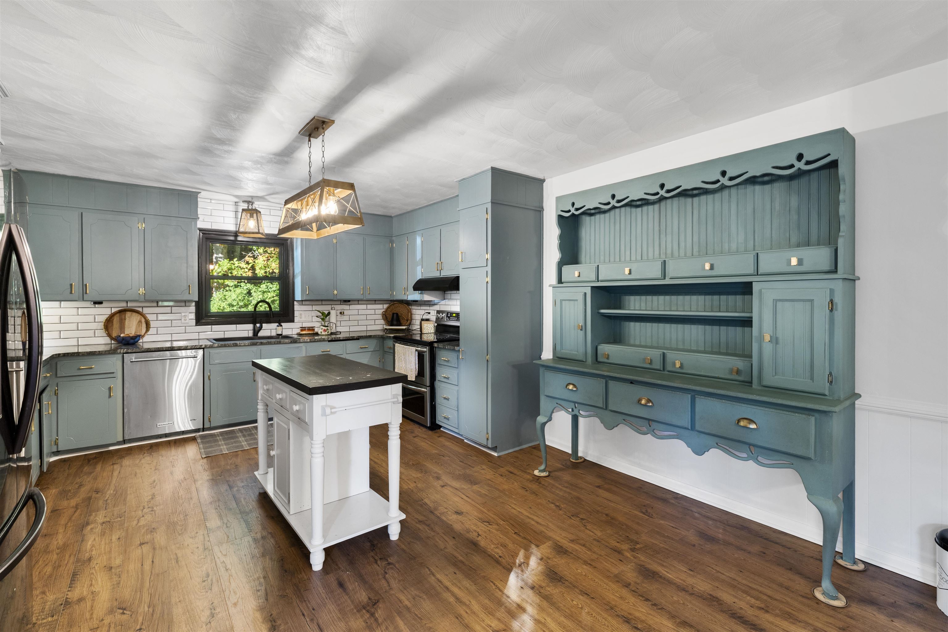 3863 Fox Hollow Road Elliston VA 24087