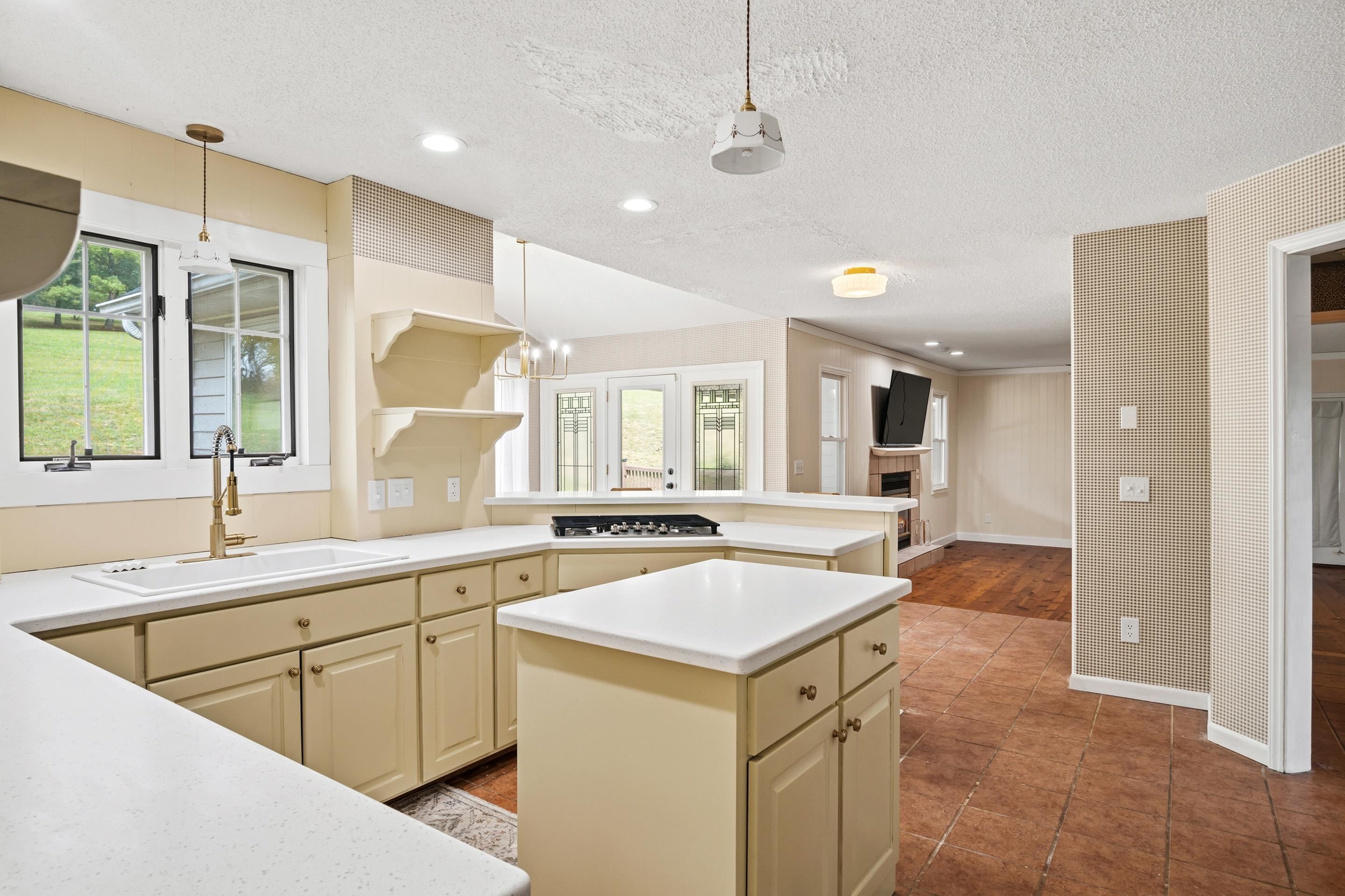 1754 Mud Pike Road Christiansburg VA 24073