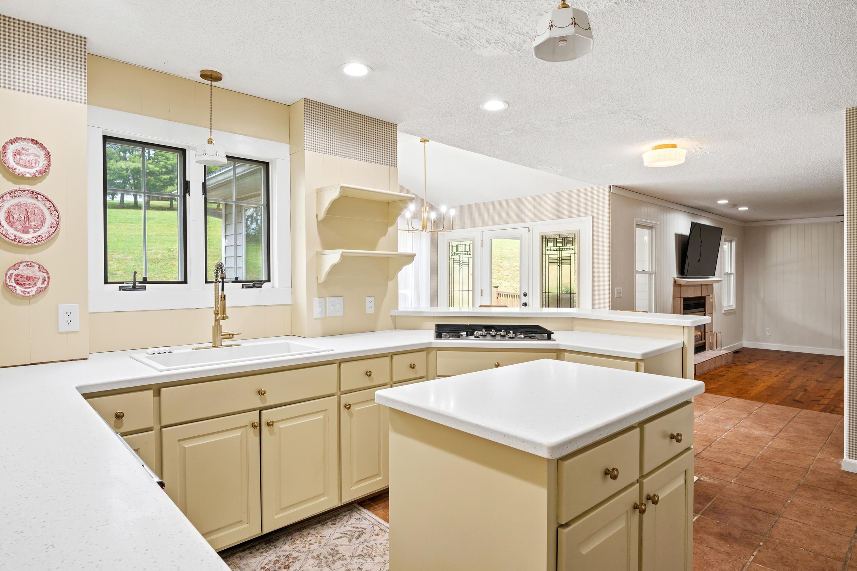 1754 Mud Pike Road Christiansburg VA 24073
