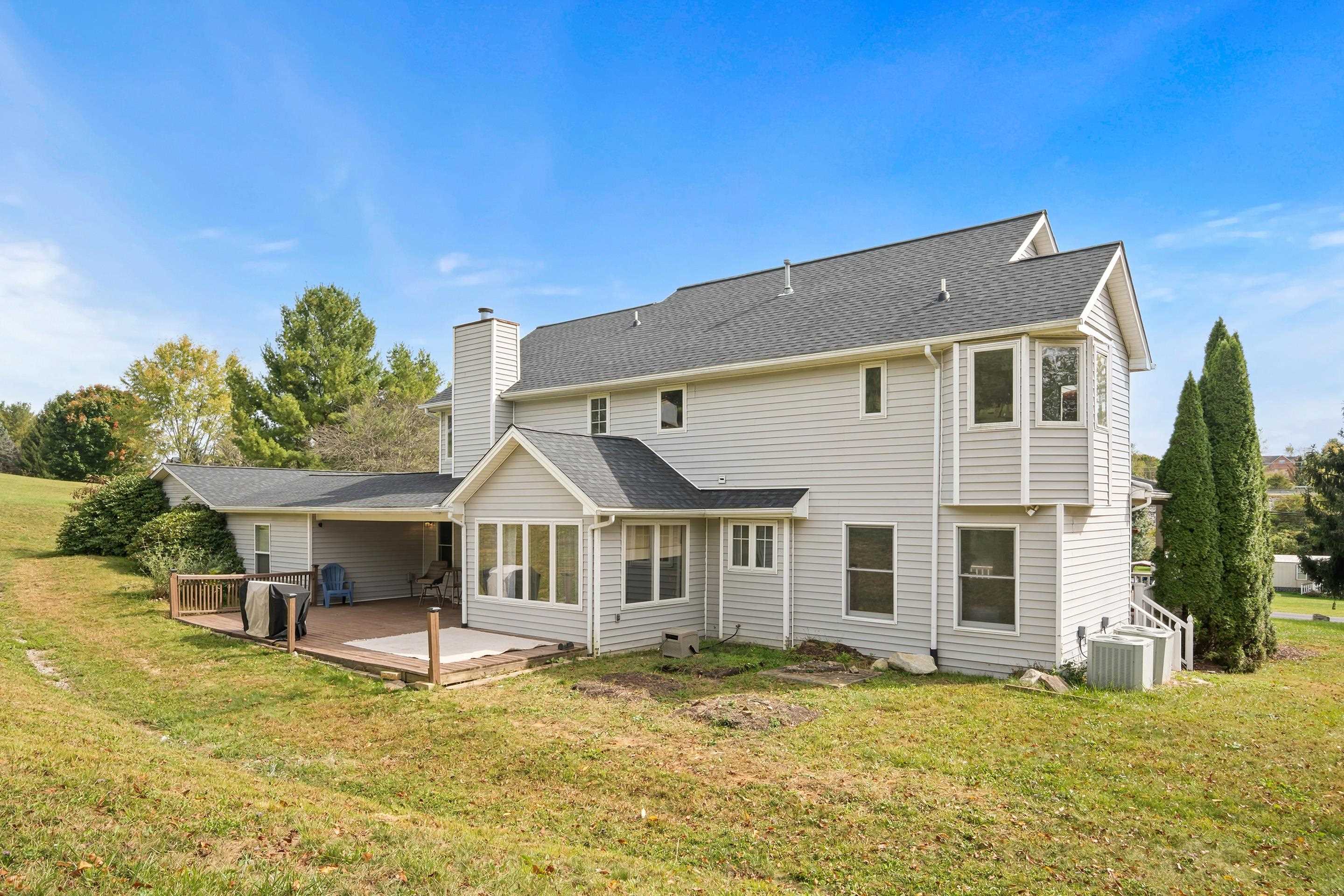 1754 Mud Pike Road Christiansburg VA 24073