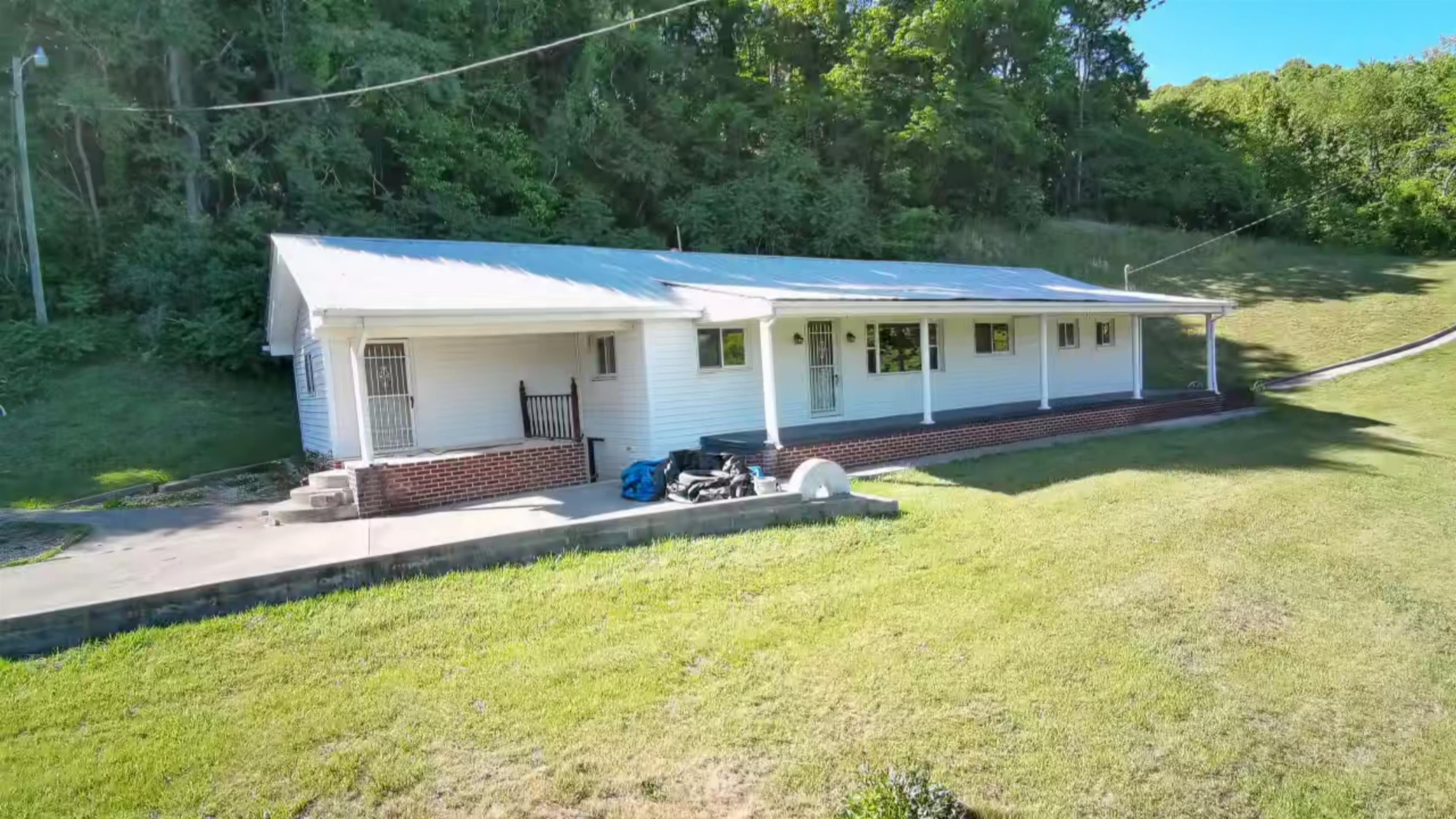 Narrows VA, 415 Stockpen Mountain Road