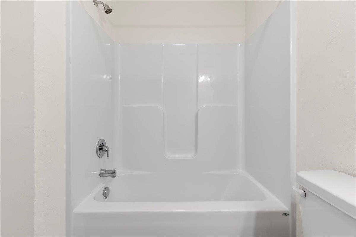 121 Prairie View Lane Pembroke VA 24136