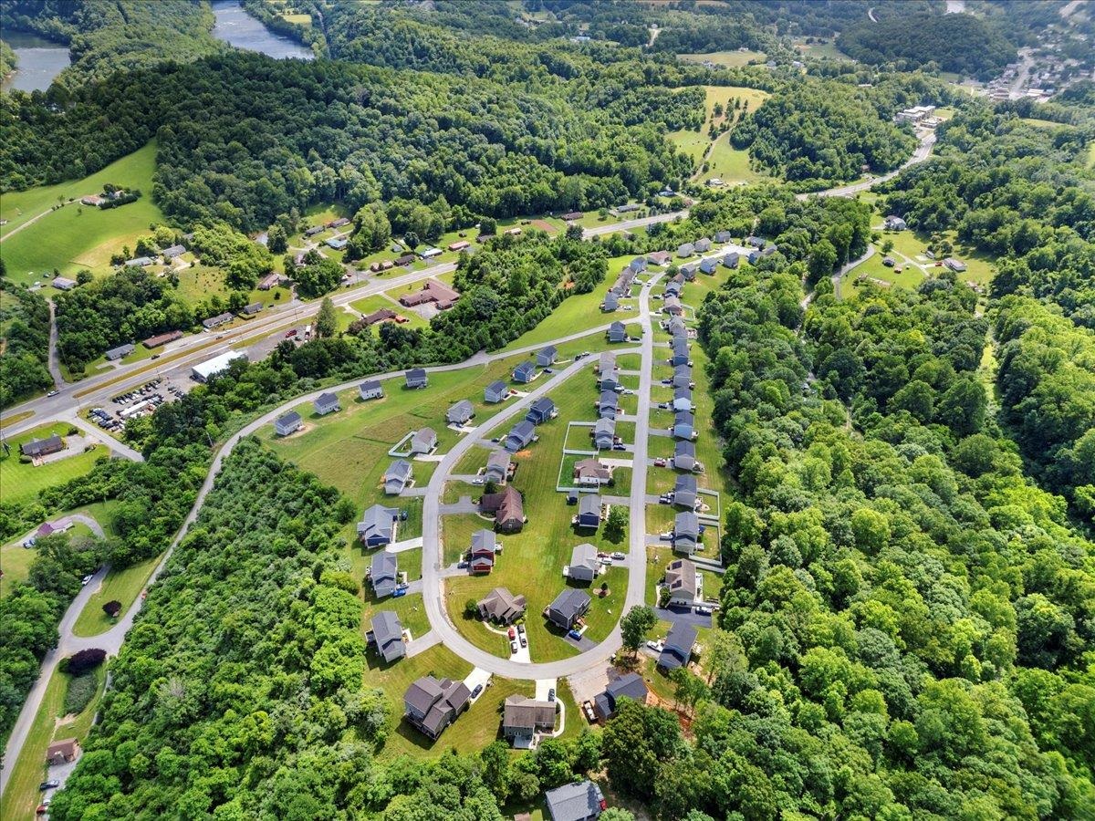 121 Prairie View Lane Pembroke VA 24136