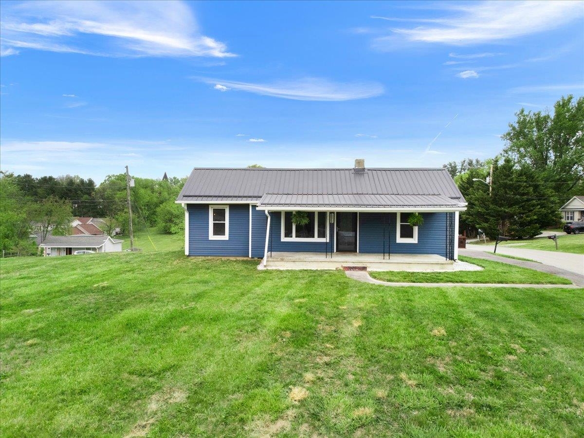 690 Harless Street Christiansburg VA 24073