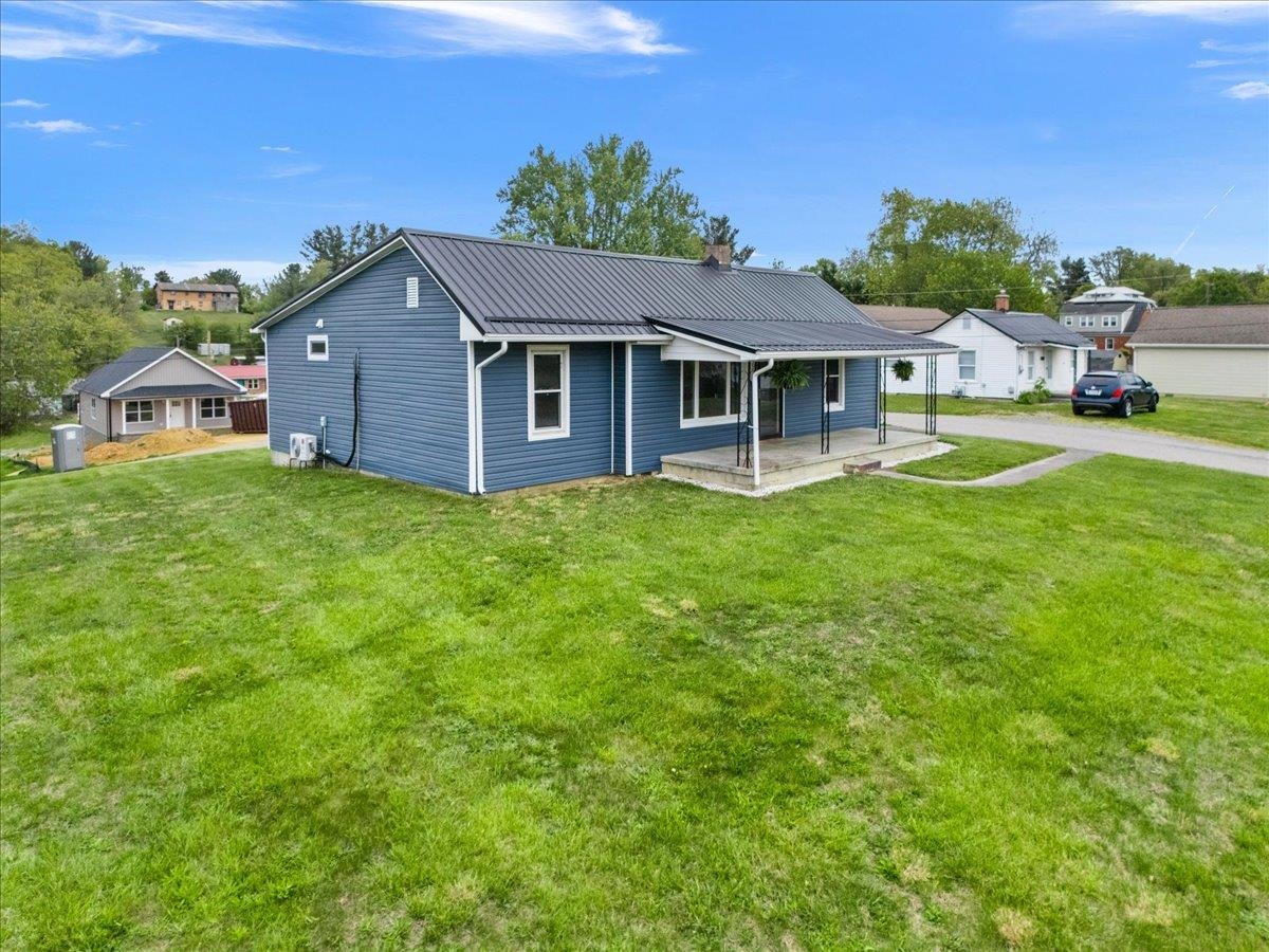 690 Harless Street Christiansburg VA 24073