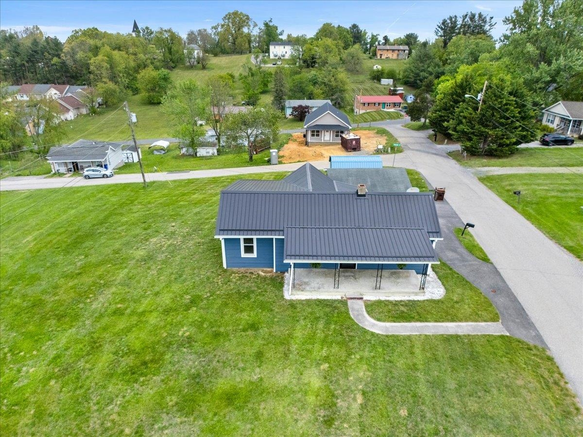 690 Harless Street Christiansburg VA 24073