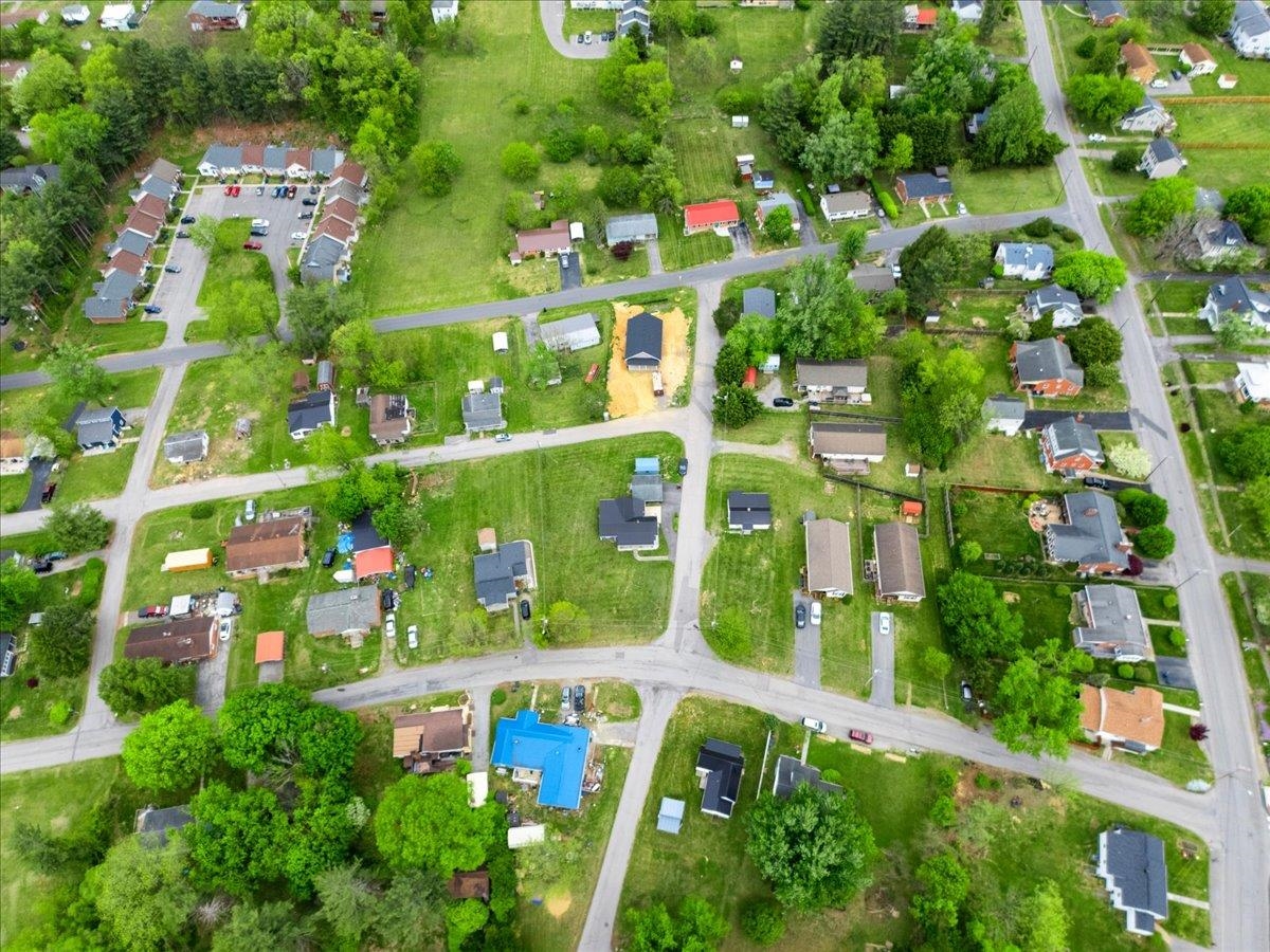 690 Harless Street Christiansburg VA 24073
