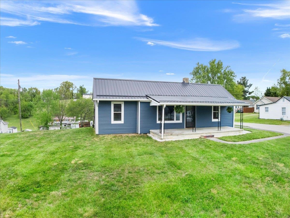 690 Harless Street Christiansburg VA 24073