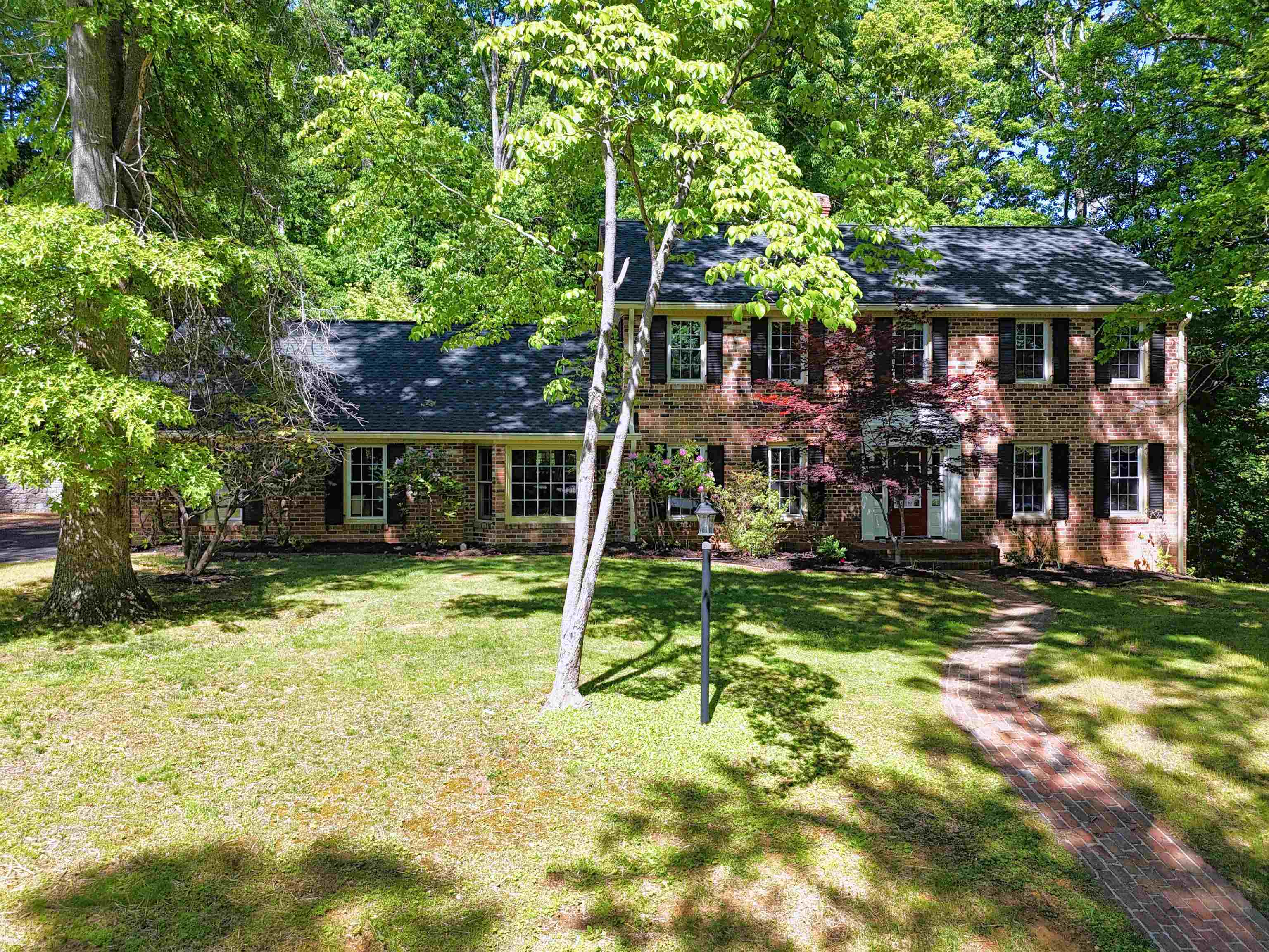 105 Dogwood Lane Radford VA 24141