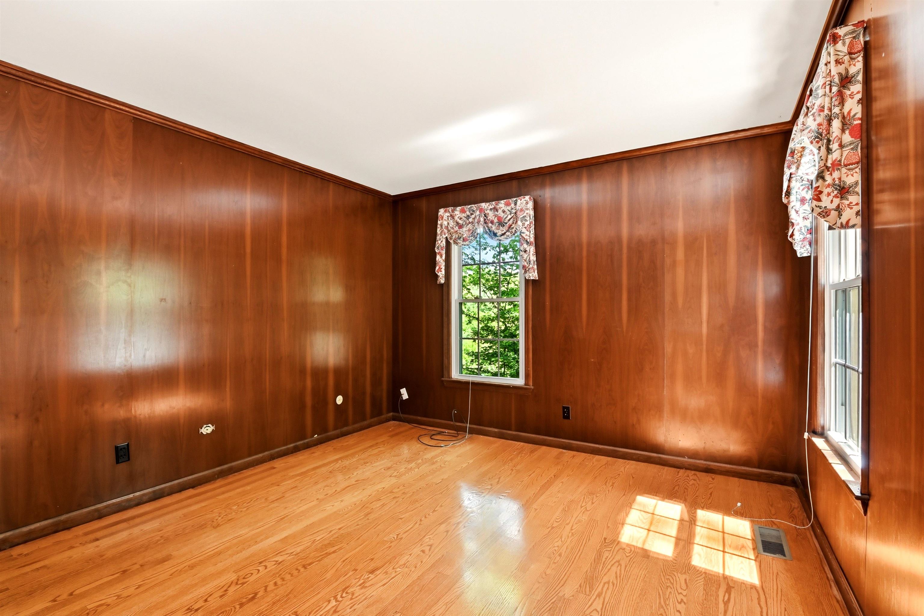 105 Dogwood Lane Radford VA 24141