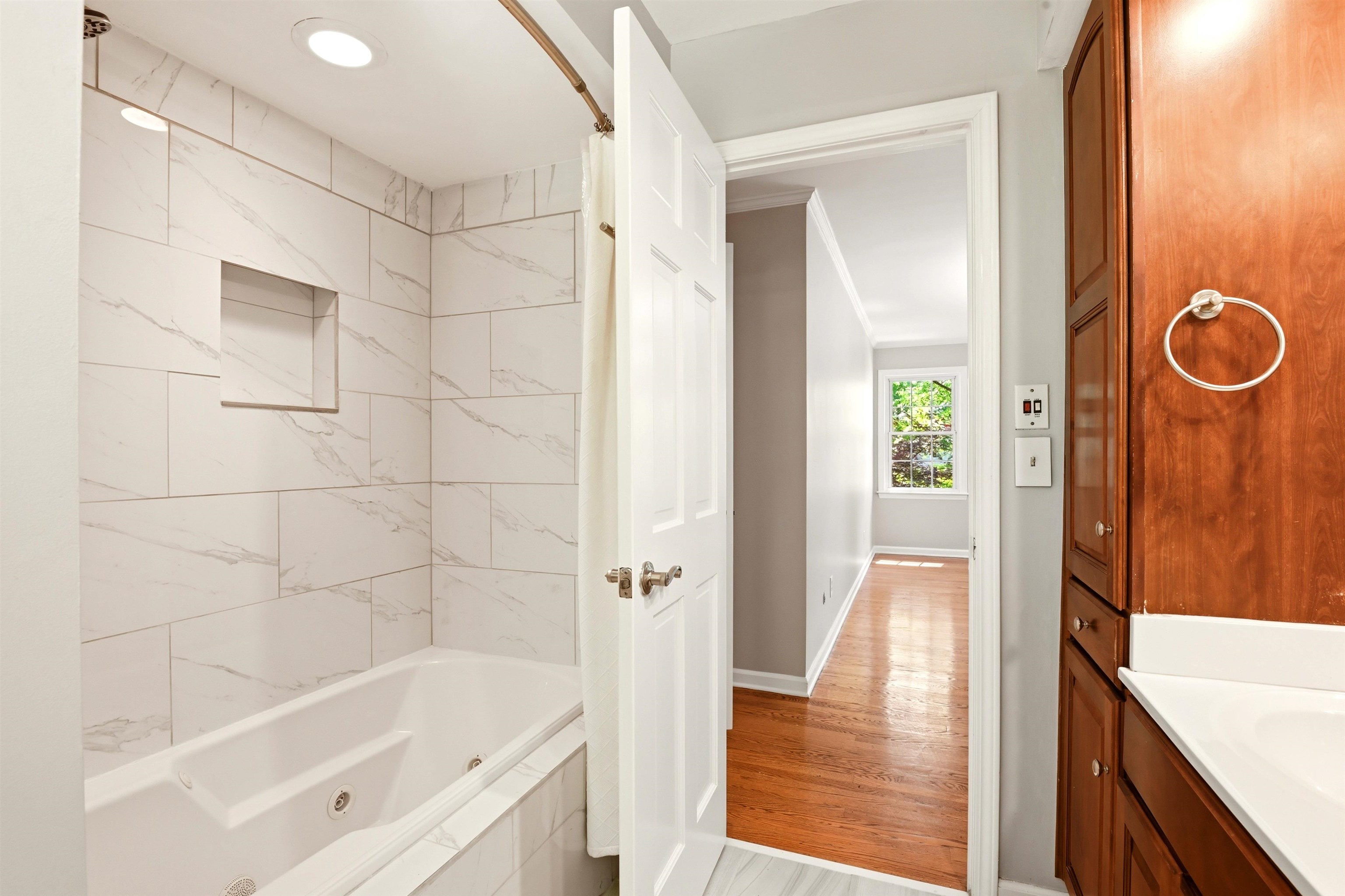 105 Dogwood Lane Radford VA 24141