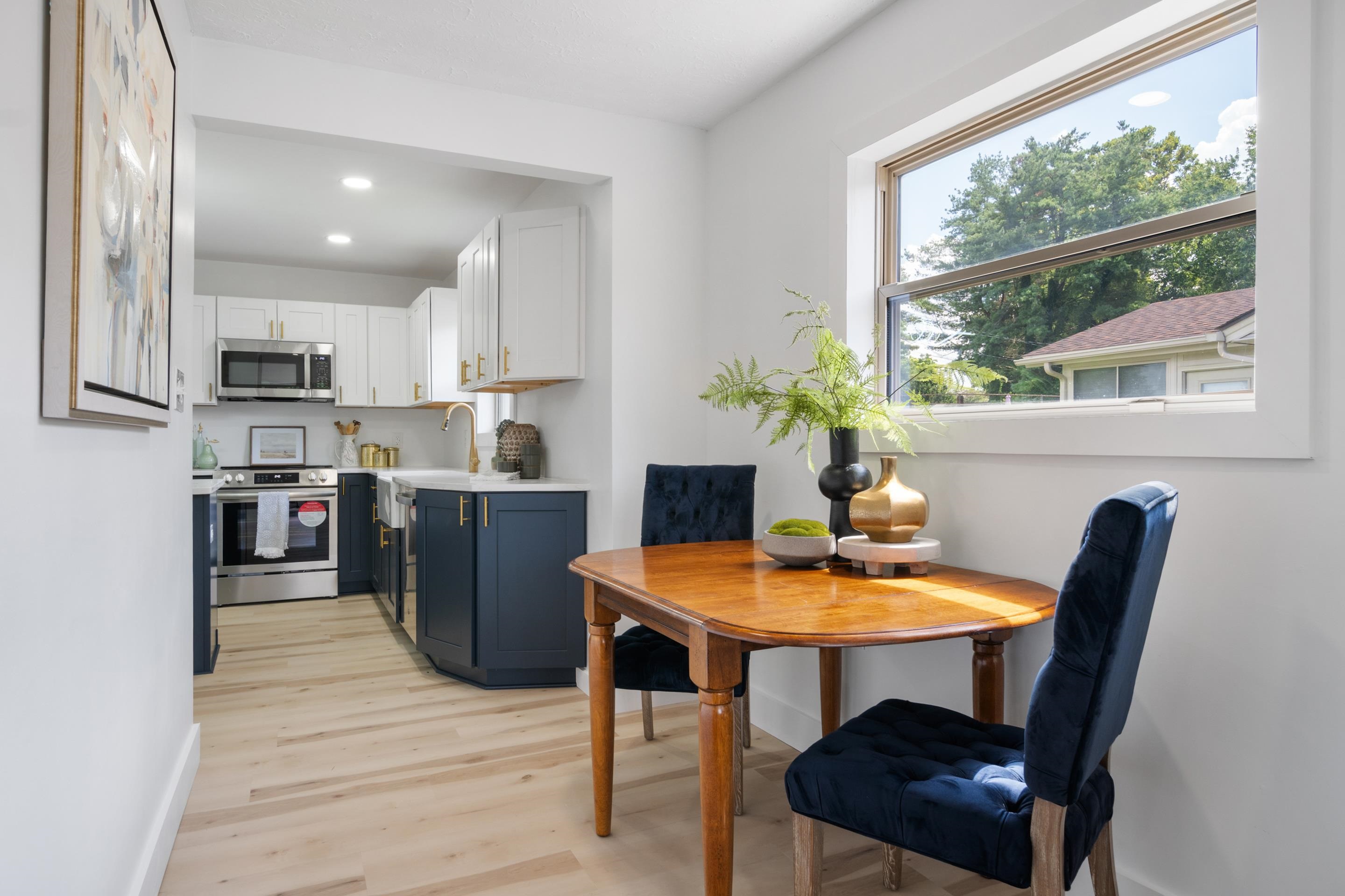 712 Eighth Street Radford VA 24141