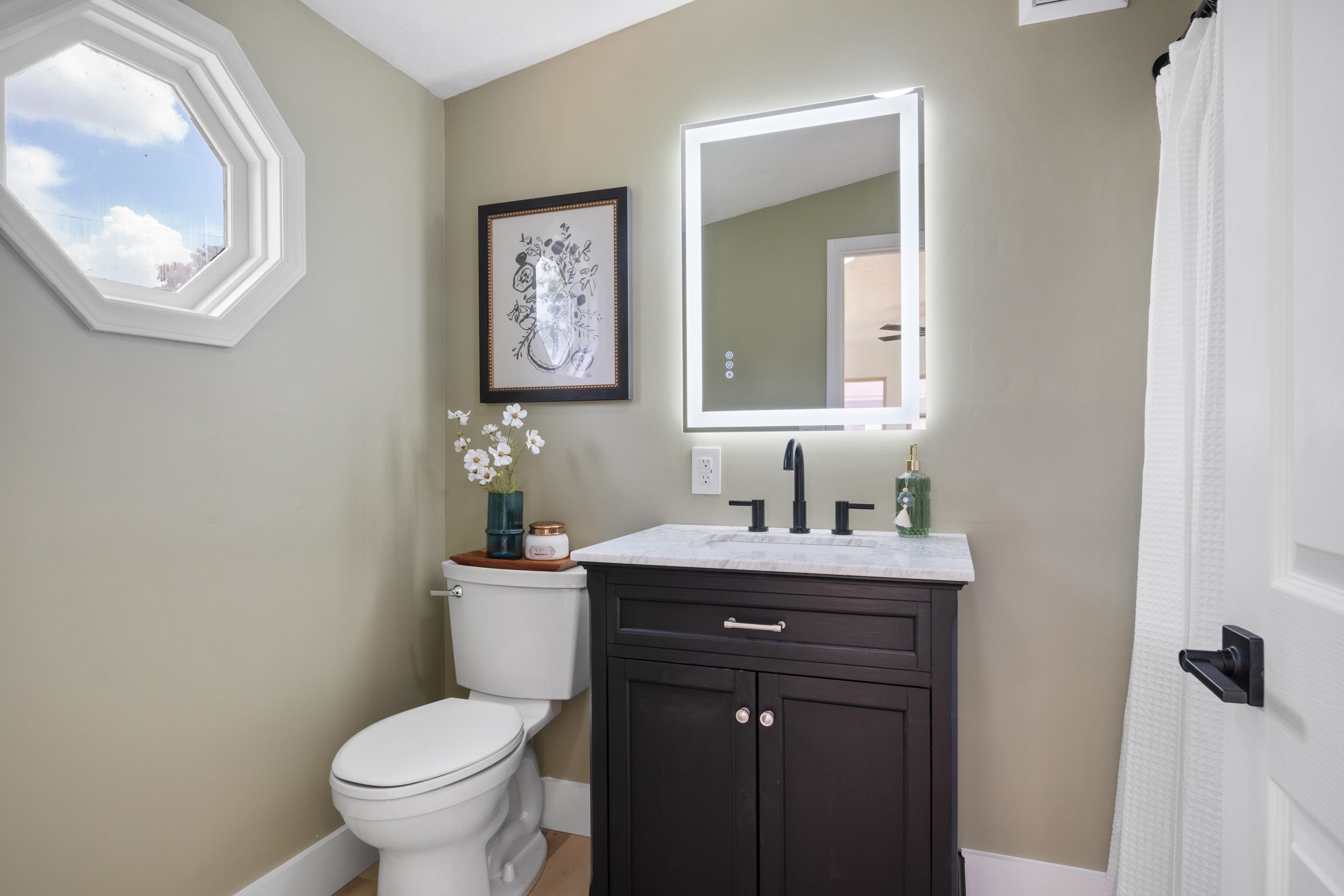 712 Eighth Street Radford VA 24141