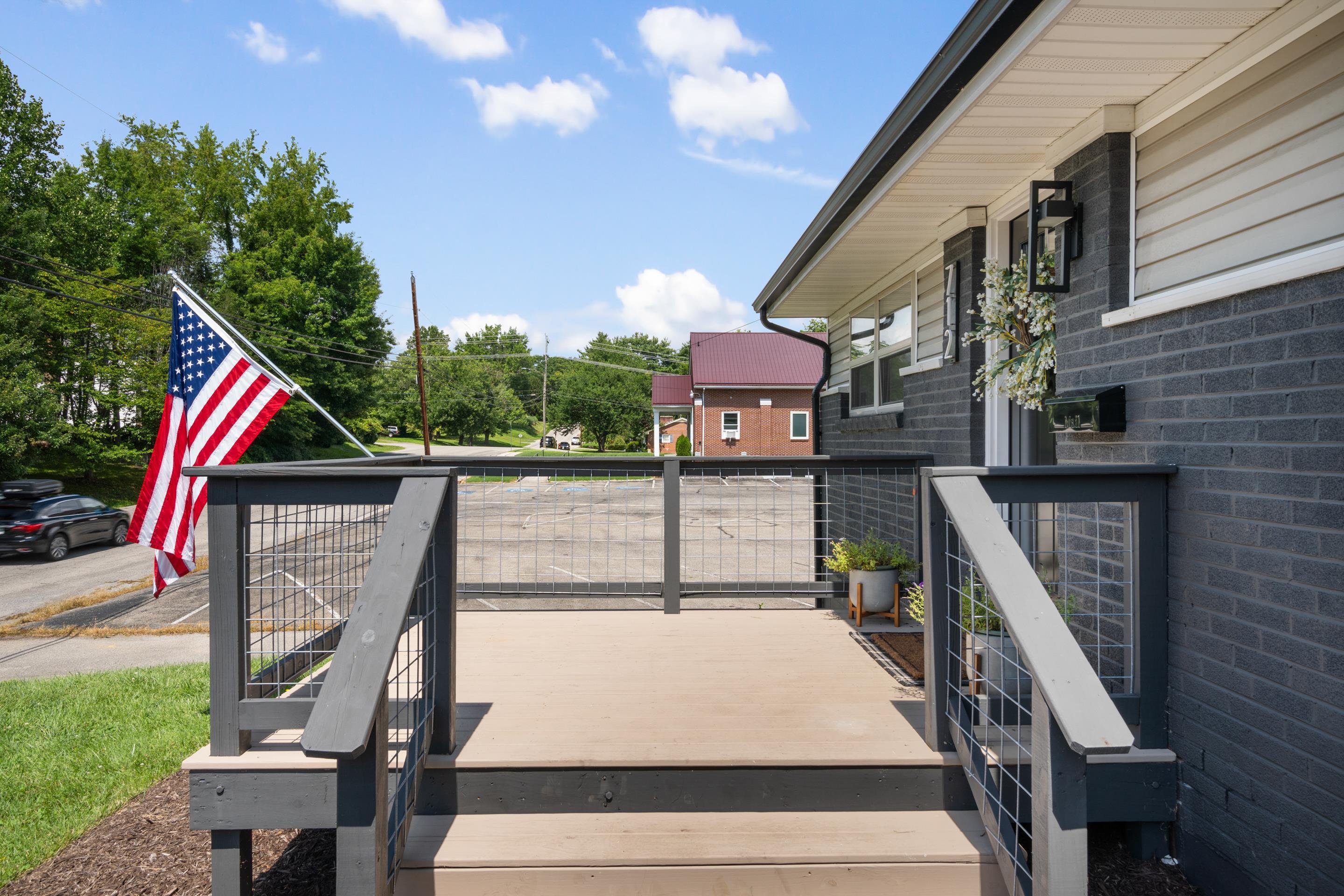 712 Eighth Street Radford VA 24141