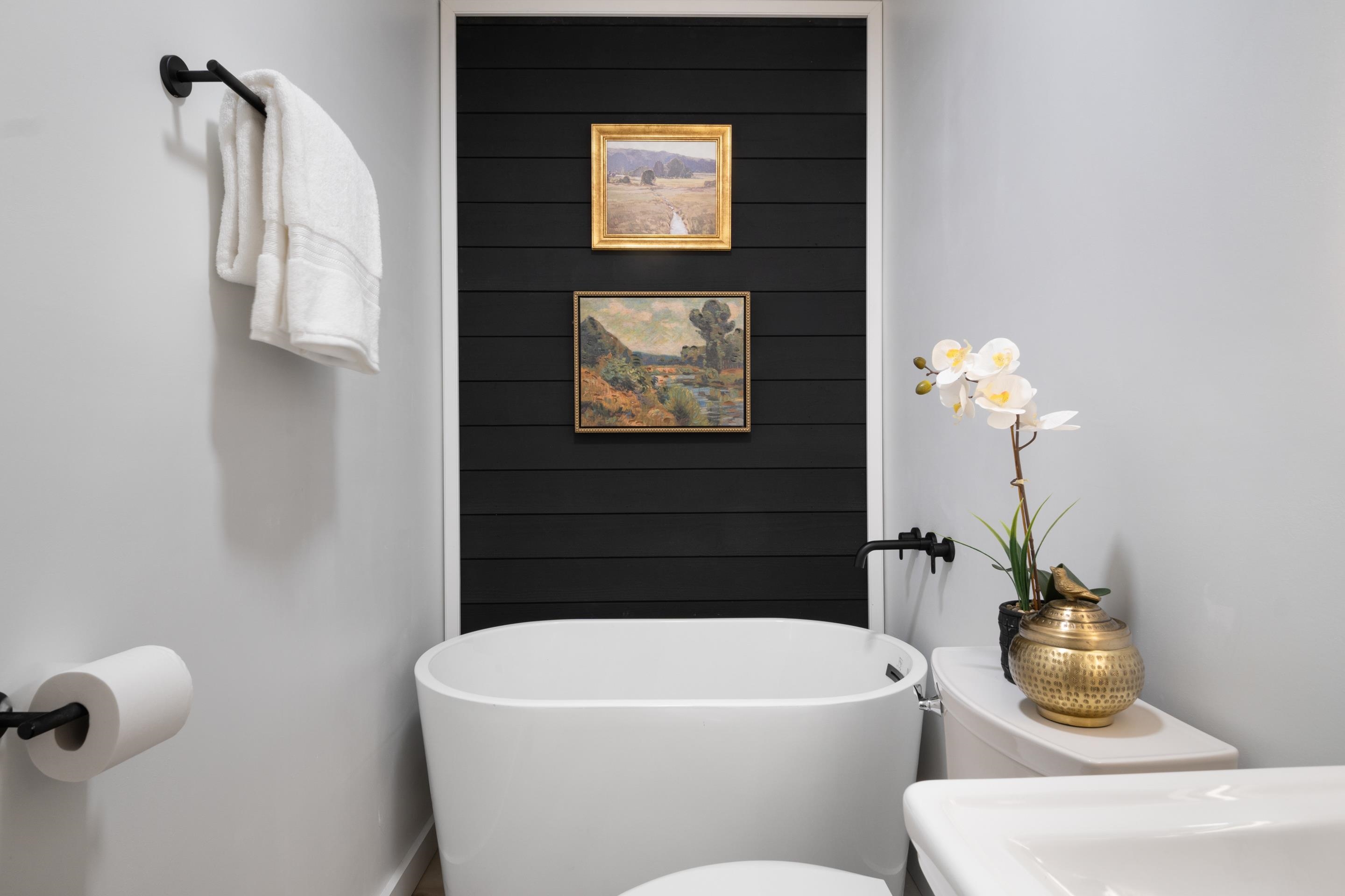 712 Eighth Street Radford VA 24141