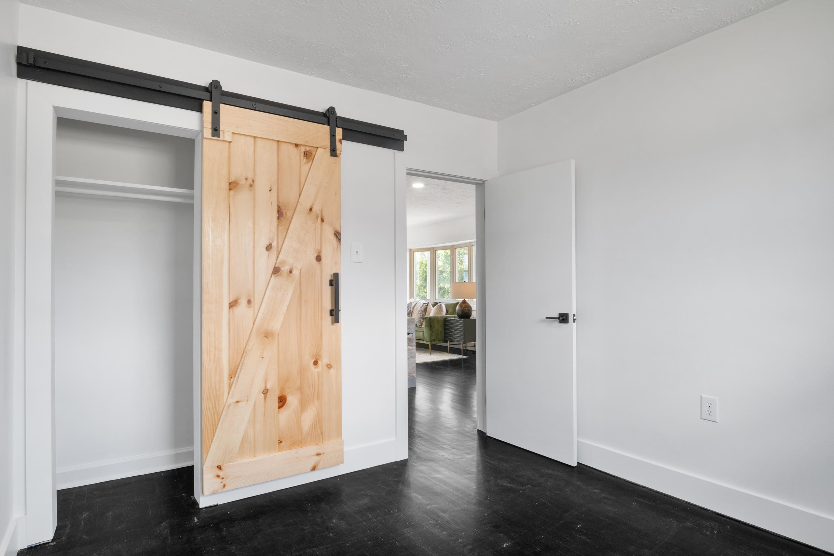 712 Eighth Street Radford VA 24141