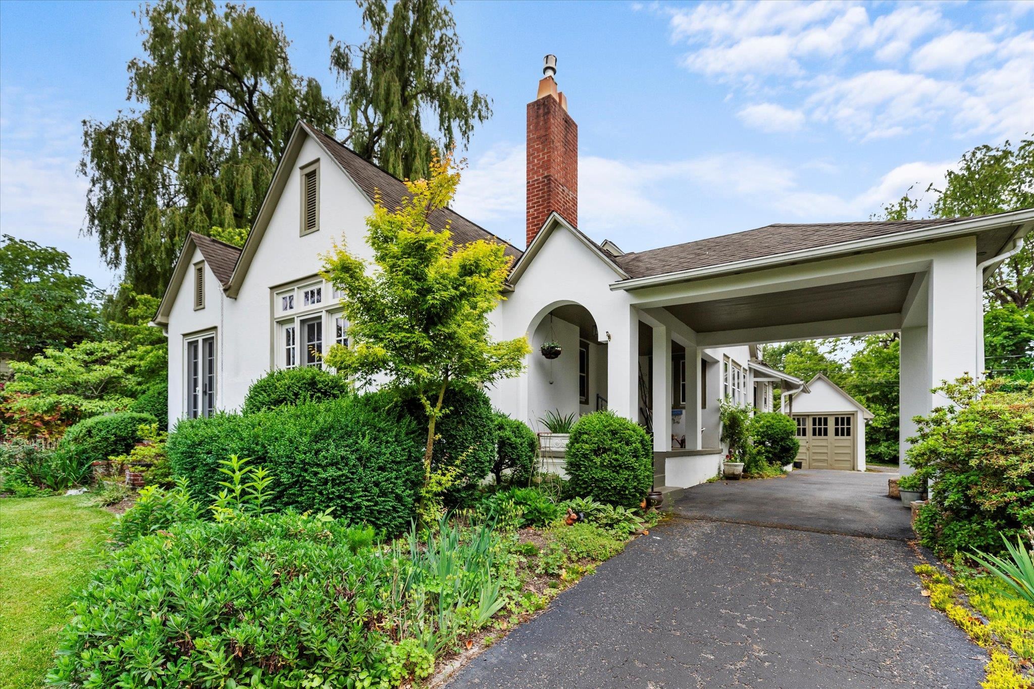 706 Draper Road SW Blacksburg VA 24060