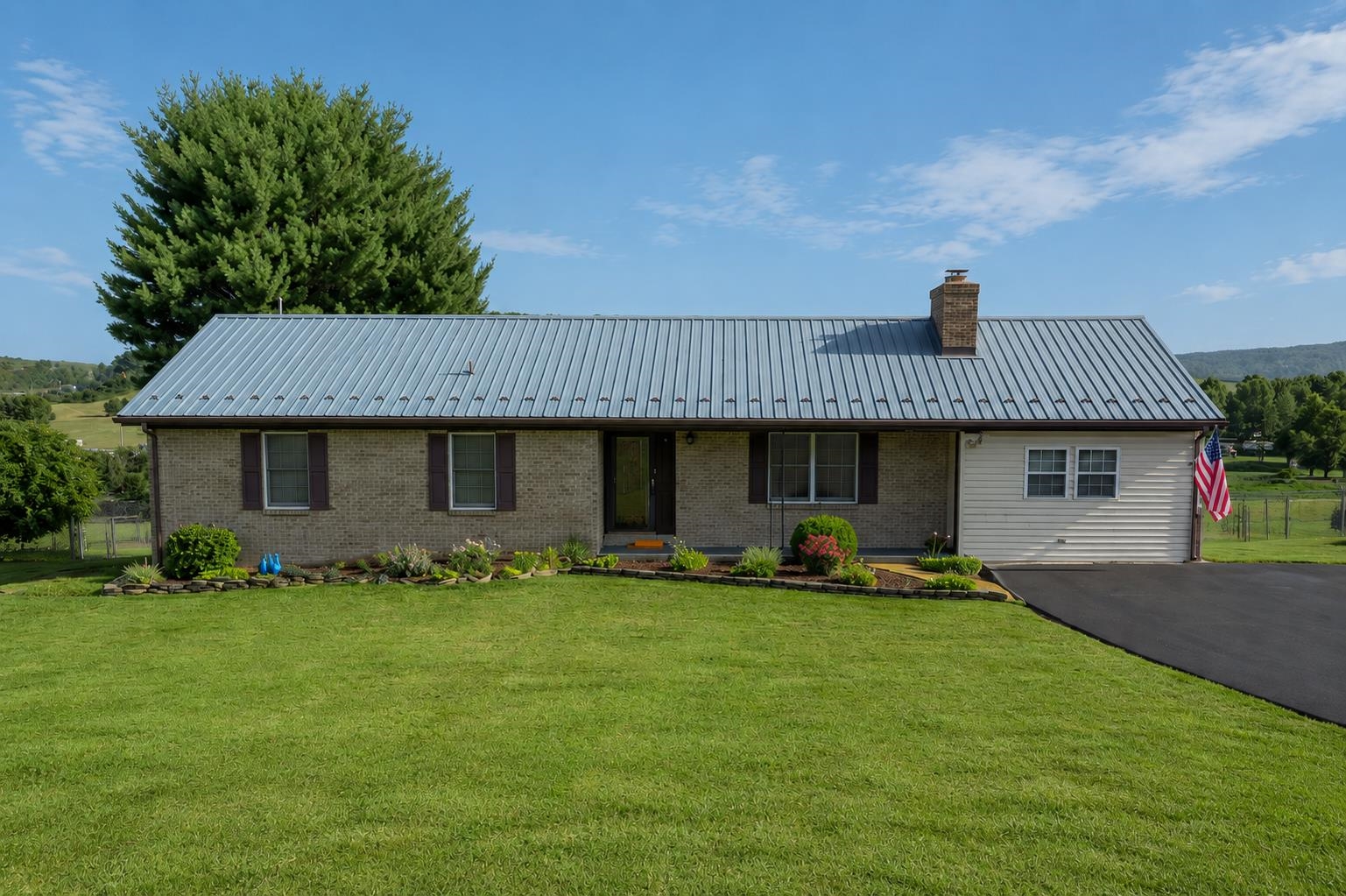 192 Whispering Pines Road Max Meadows VA 24360