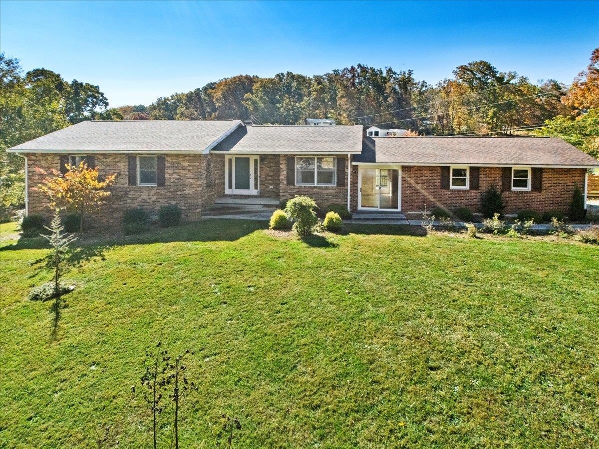 5491 Mccoy Road Blacksburg VA 24060