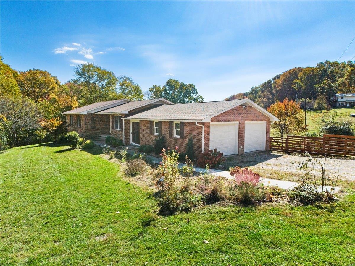 5491 Mccoy Road Blacksburg VA 24060