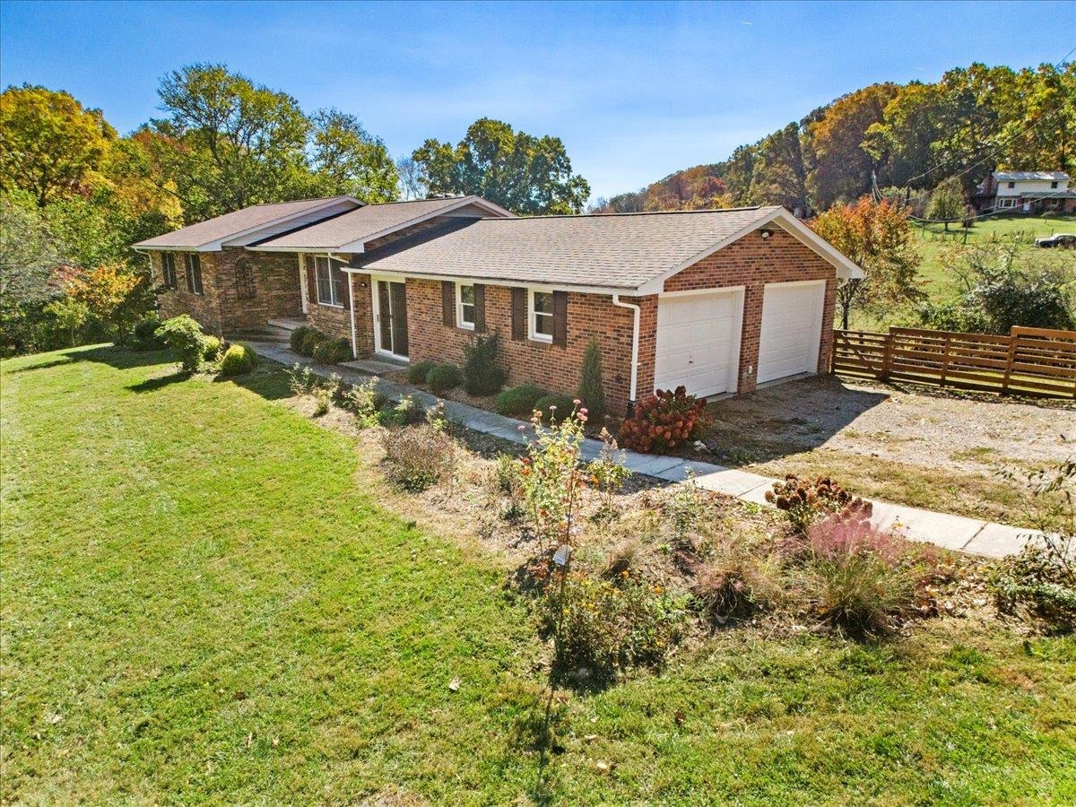 5491 Mccoy Road Blacksburg VA 24060