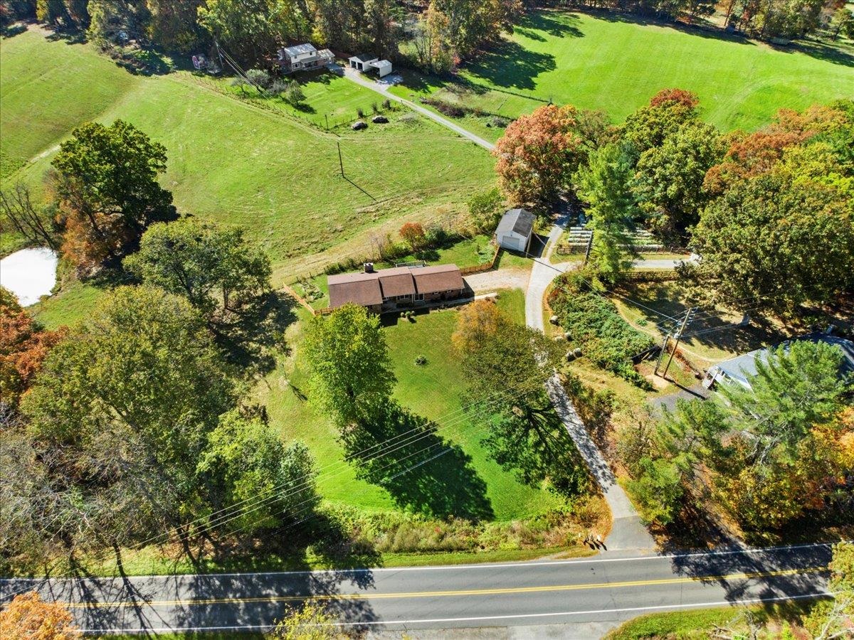 5491 Mccoy Road Blacksburg VA 24060