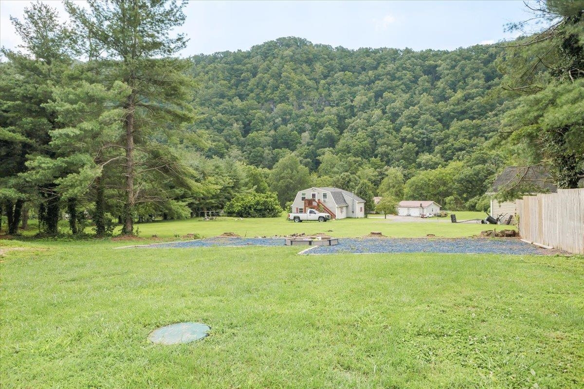 138 Weaver Drive Elliston VA 24087