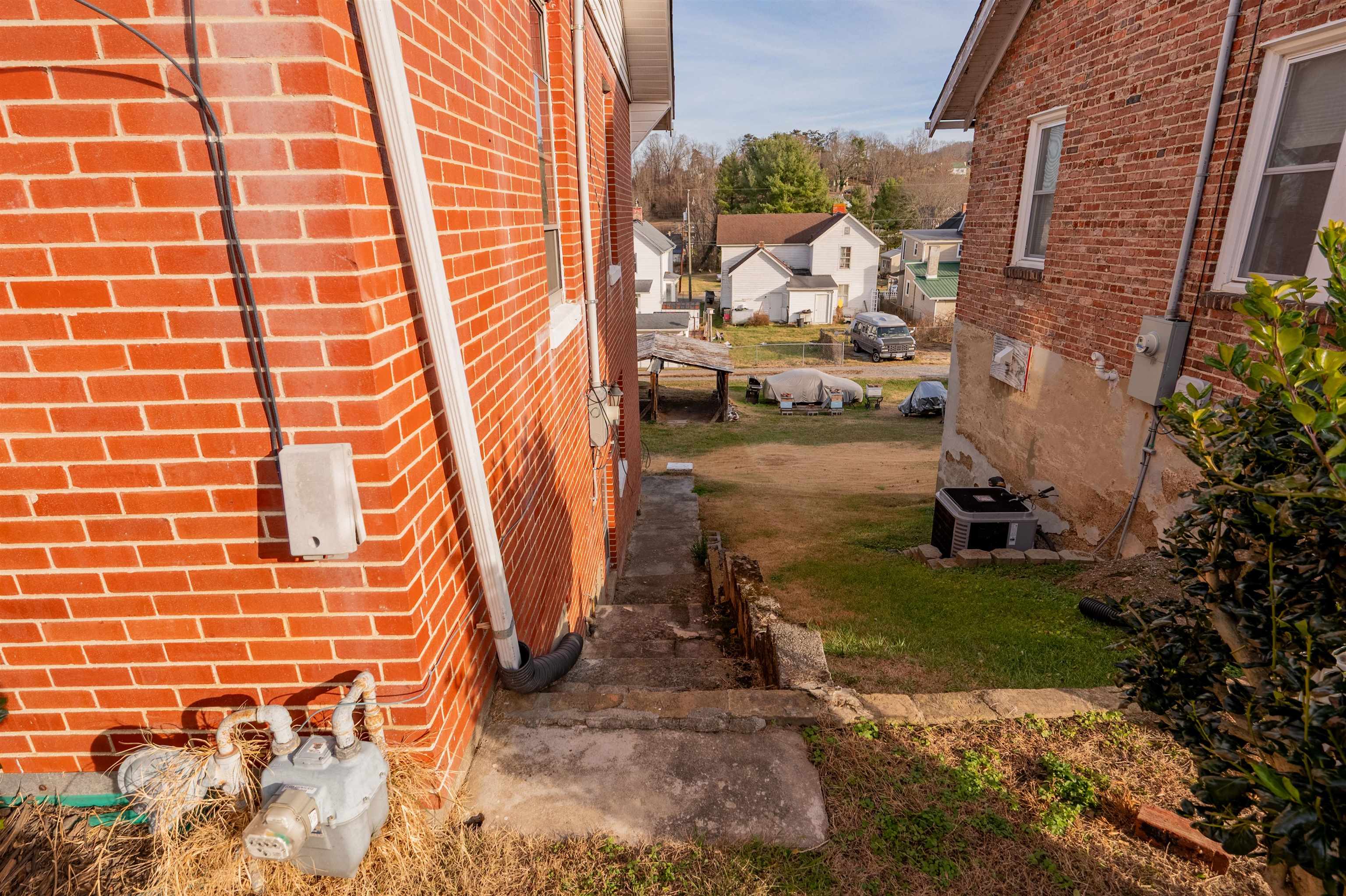 217 Lagrange Street Pulaski VA 24301